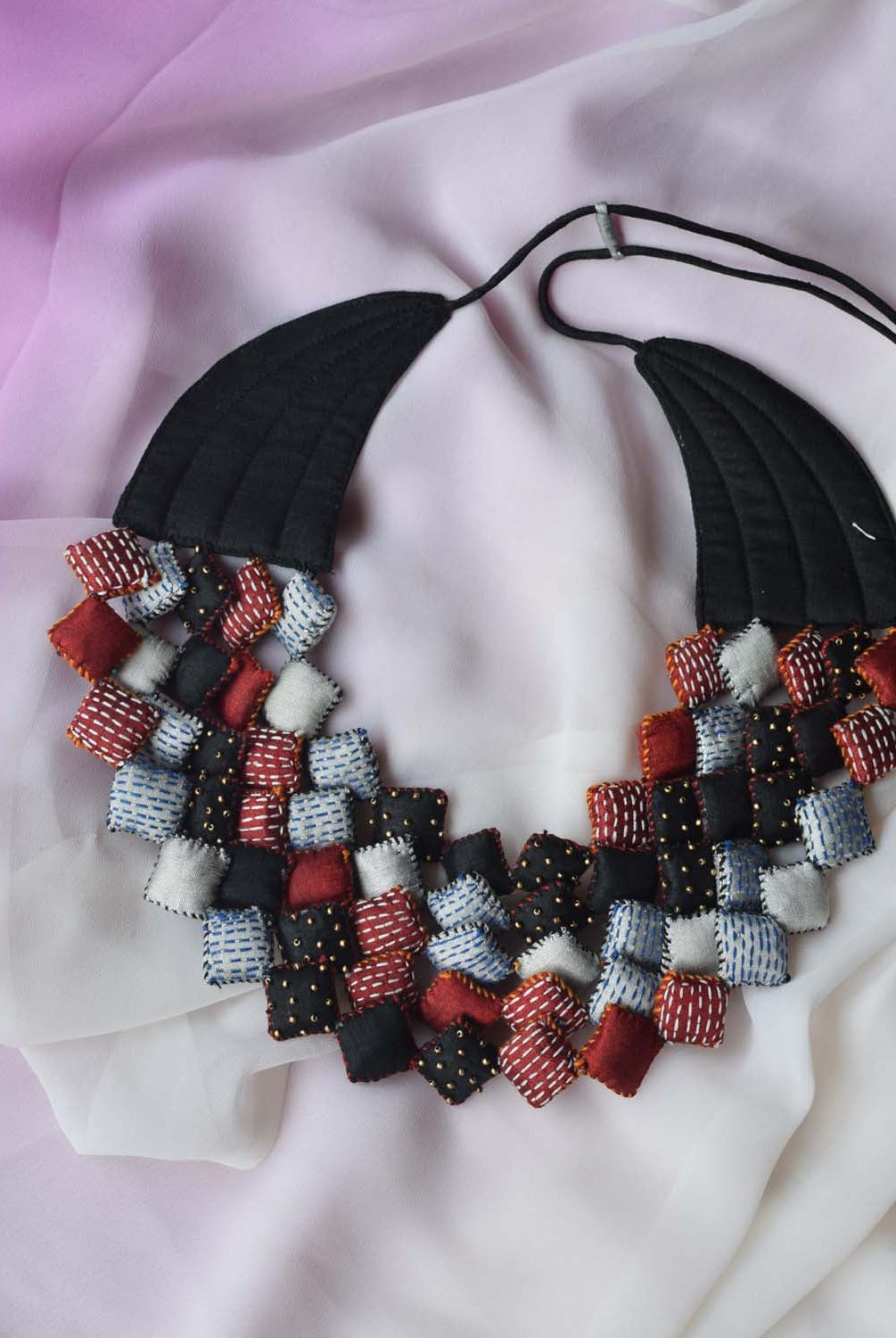 Tejaswini Neckpiece - CiceroniNeckpiecePaulami