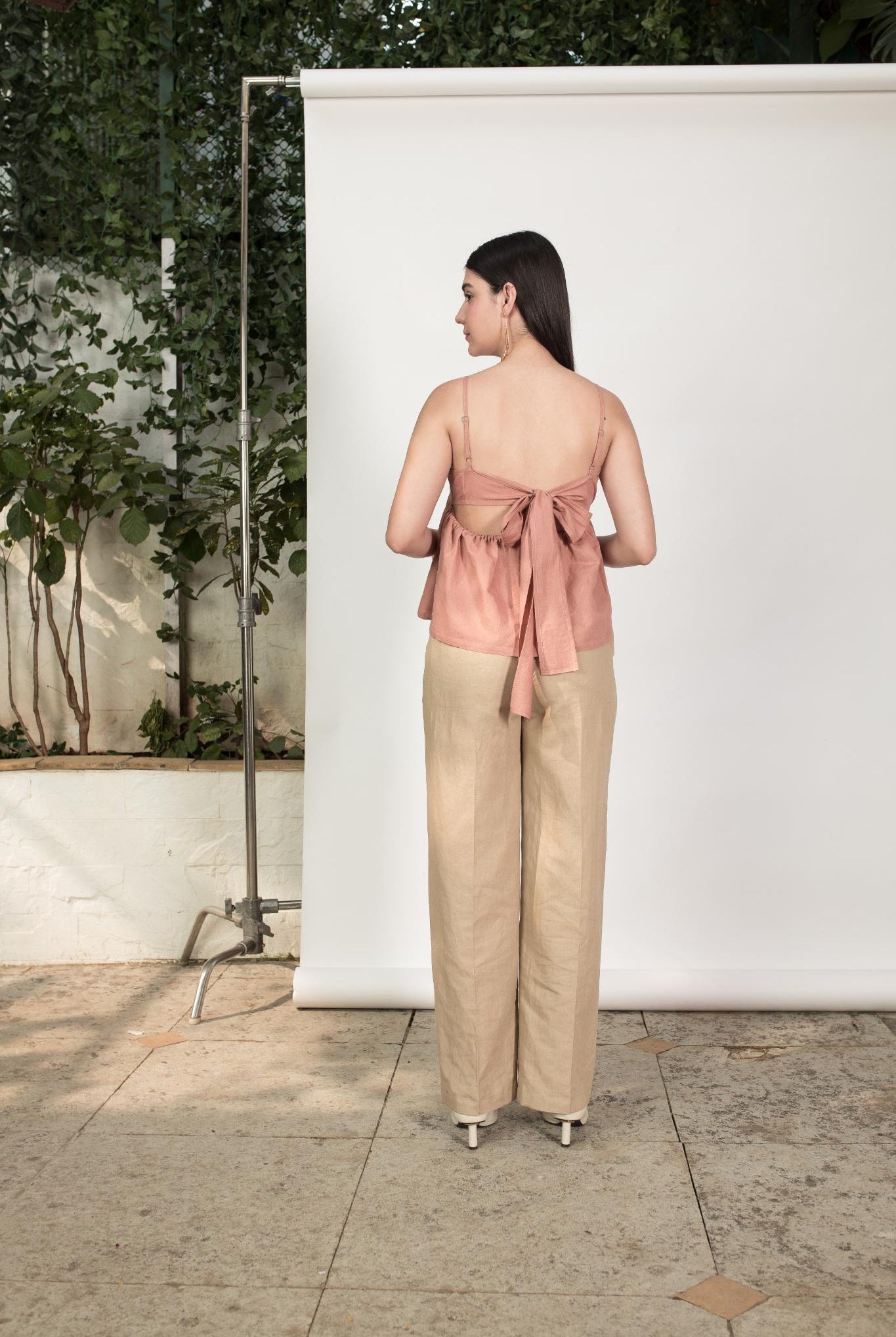 The Back Bow Top - CiceroniTopsAnushé Pirani