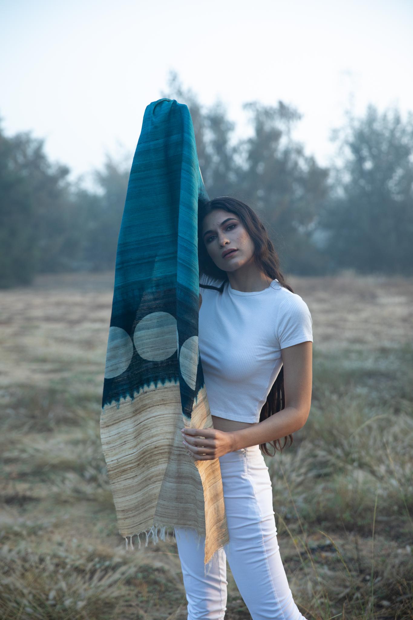The 'Bada Gola' Tussar Silk Scarf - CiceroniScrafAeshaane