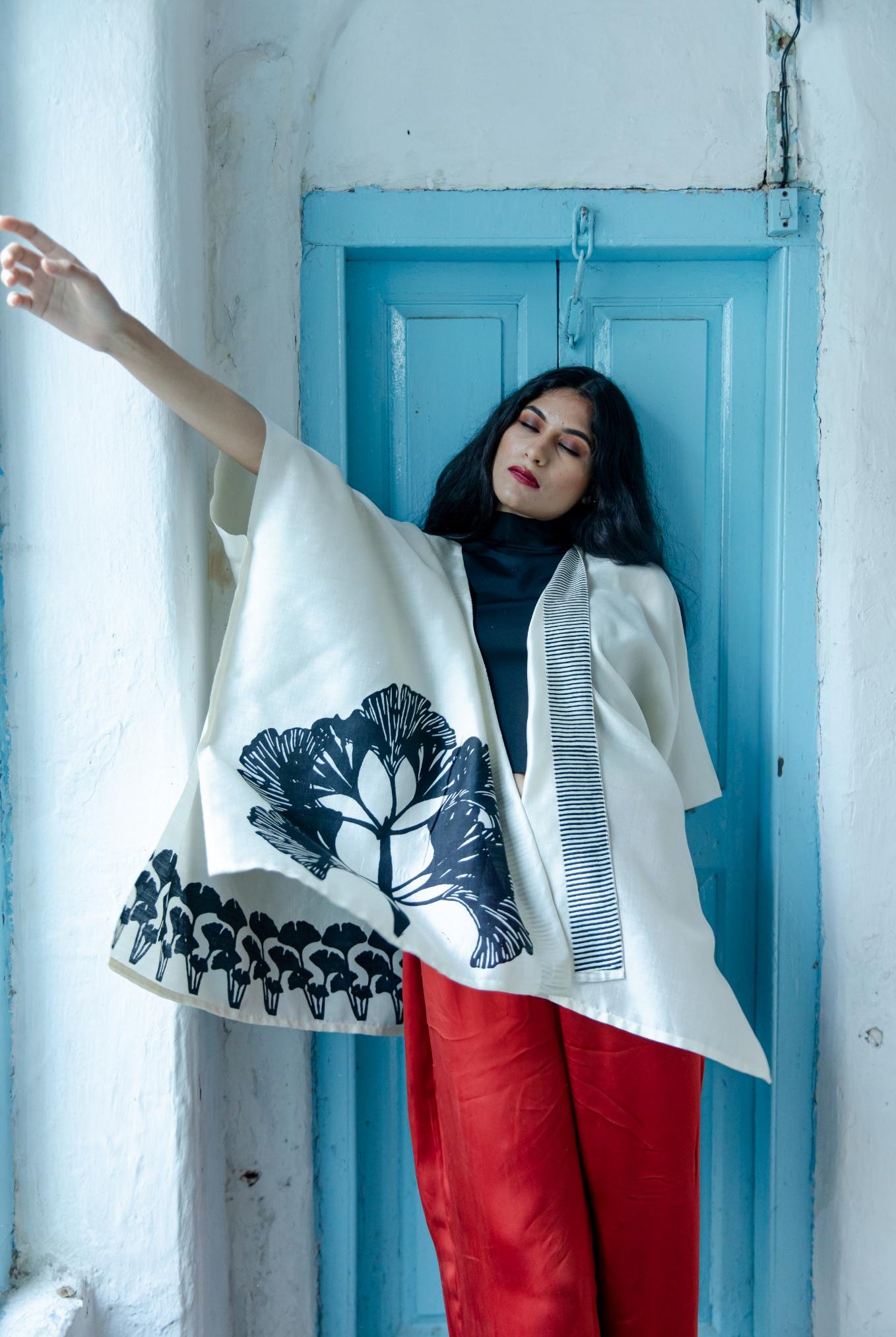 The 'Chota Ginkgo' Kimono - CiceroniKimonoAeshaane