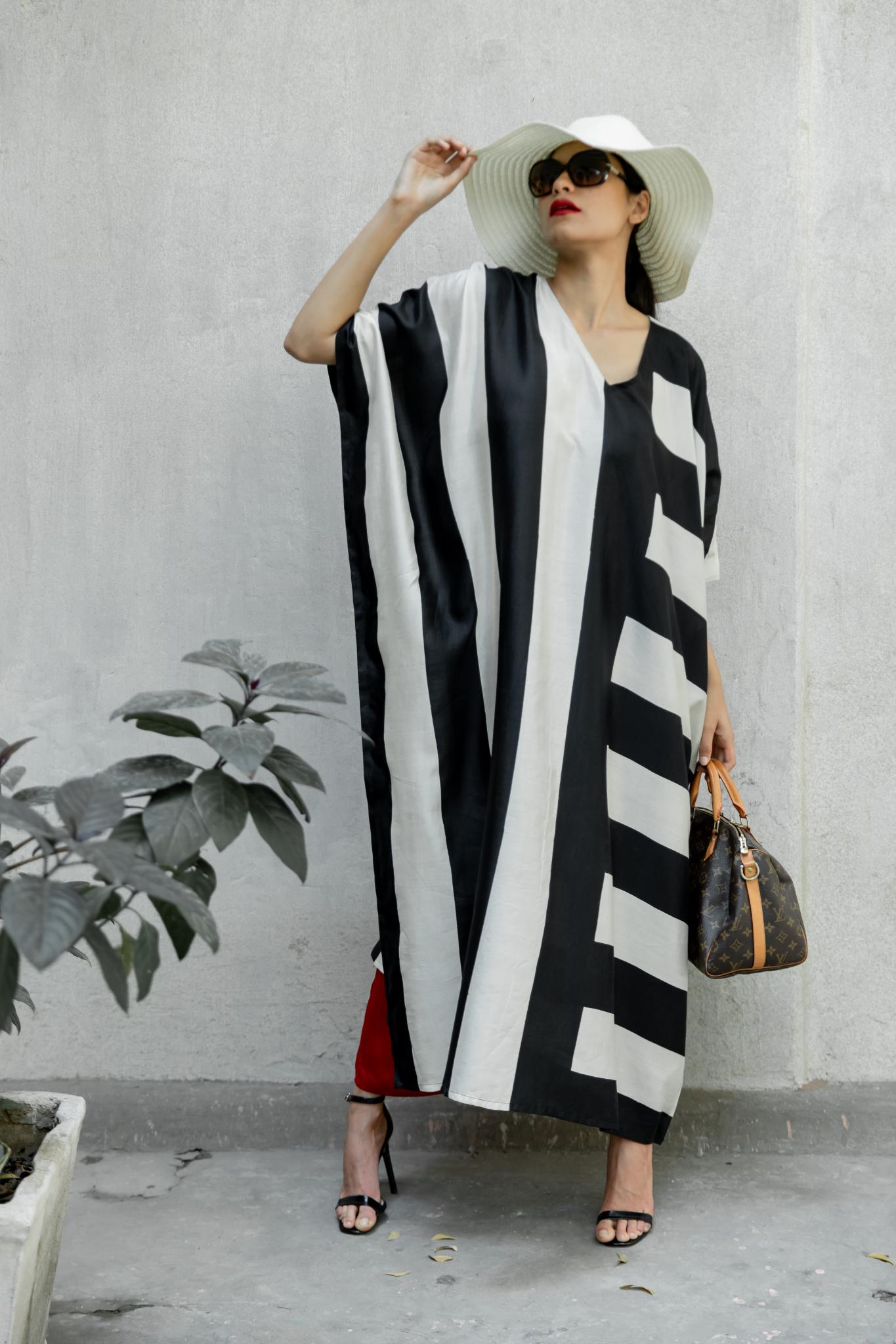 The 'Classic Stripes' Eri Peace Silk Kaftan - CiceroniKaftanAeshaane