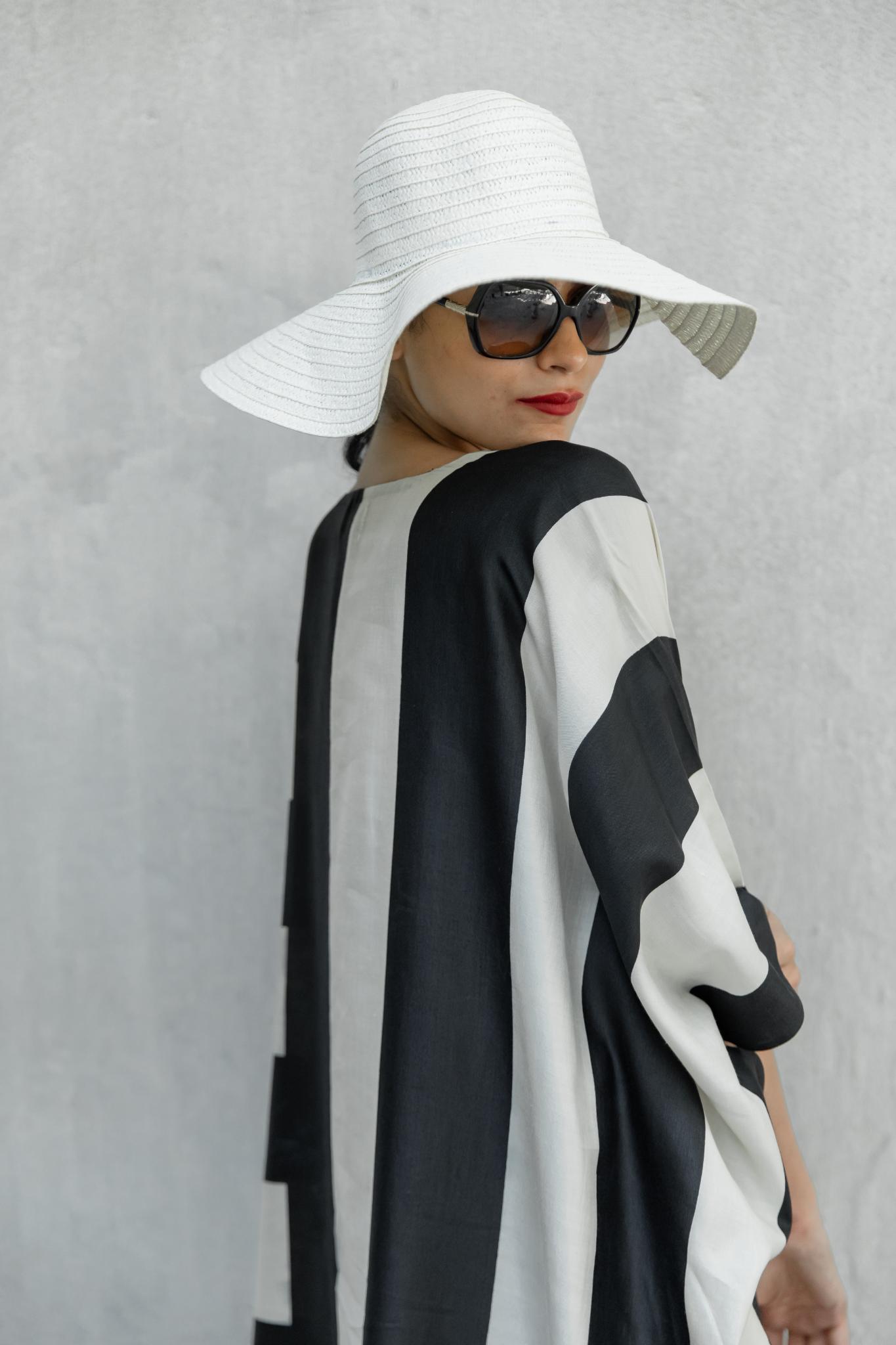 The 'Classic Stripes' Eri Peace Silk Kaftan - CiceroniKaftanAeshaane