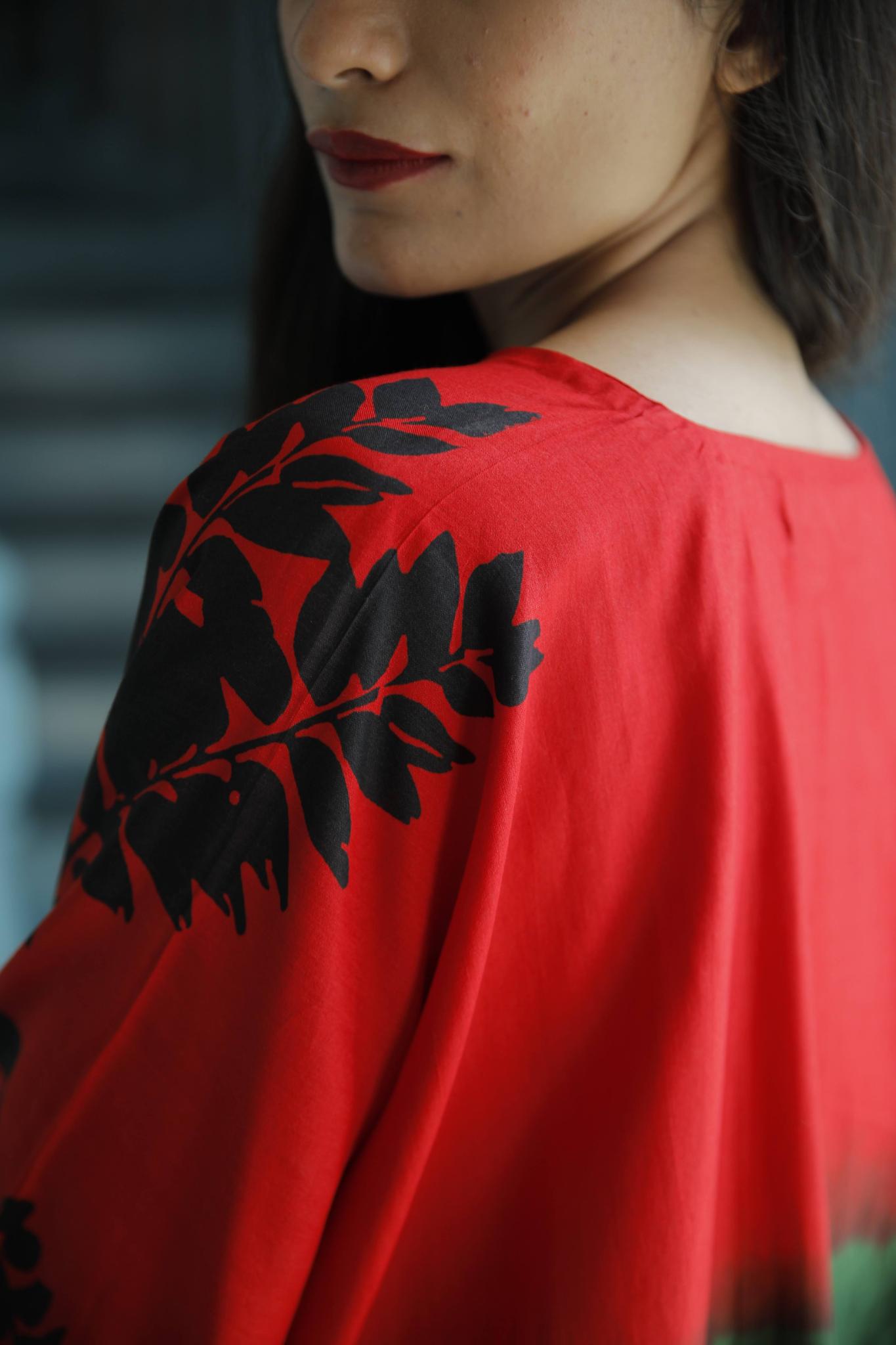 The 'Damp Foilage' Eri Peace silk Kaftan - CiceroniKaftanAeshaane
