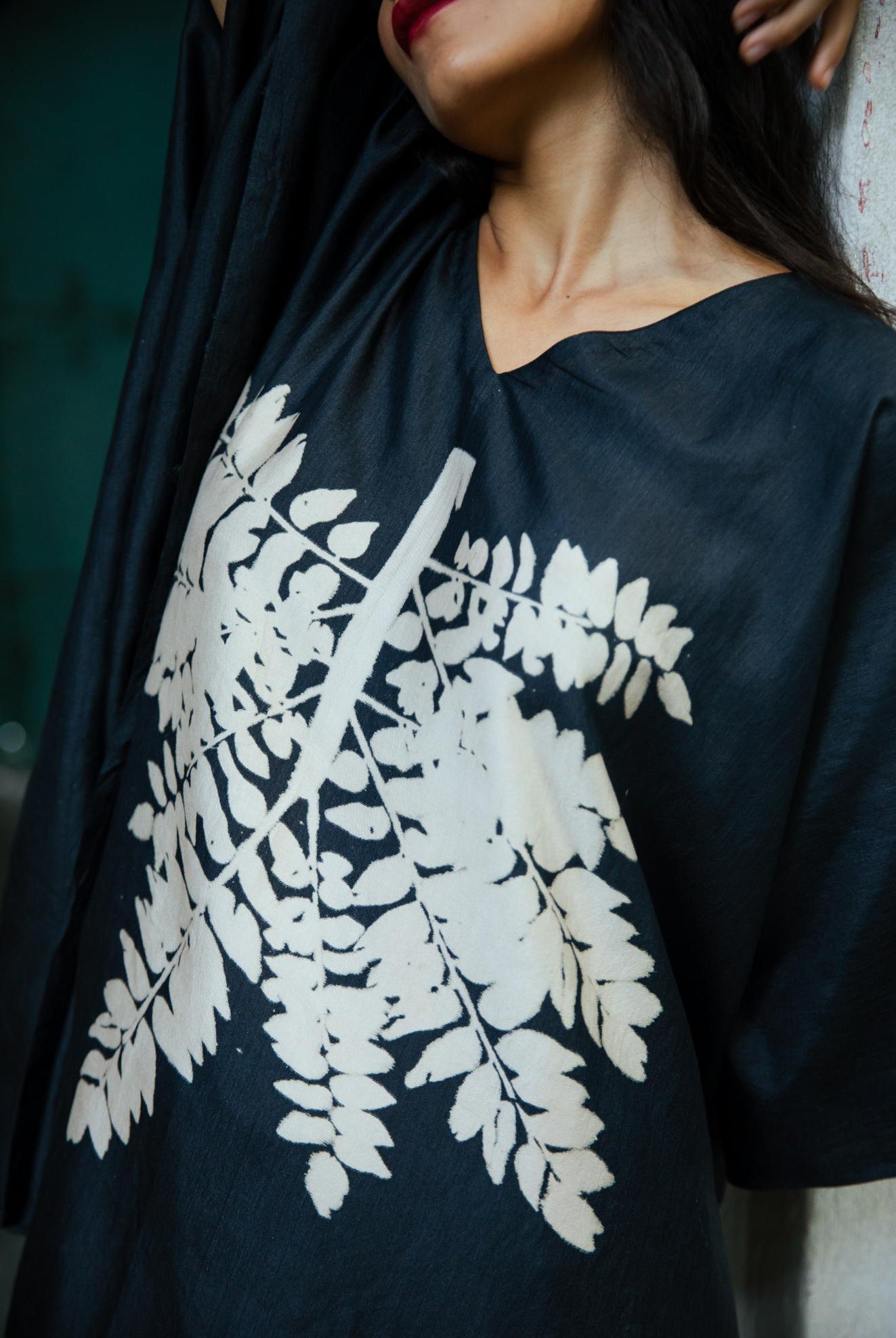The 'Magnum Opus' Eri Peace Silk kaftan - CiceroniKaftanAeshaane