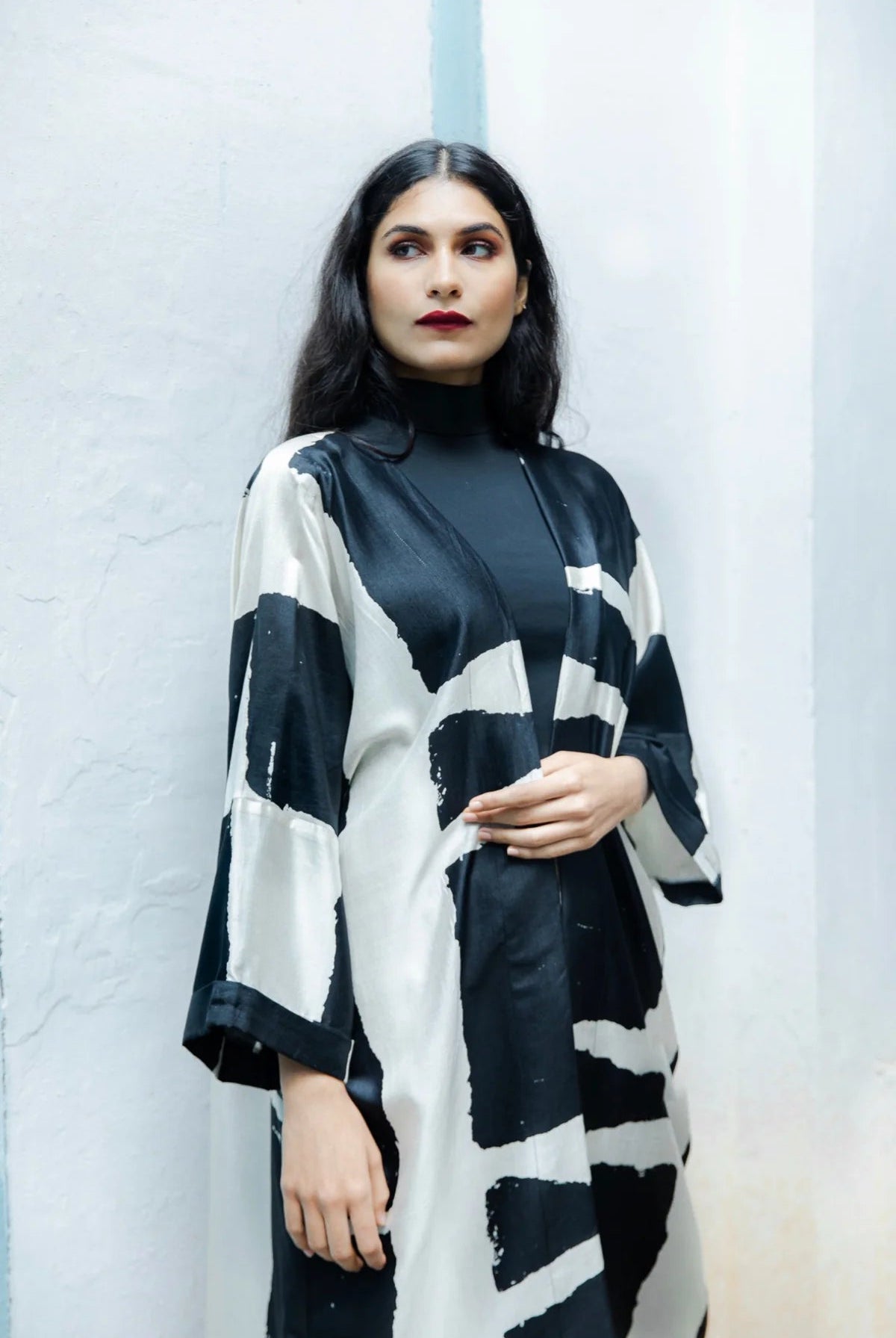 The 'Maze' Eri Robe - CiceroniRobeAeshaane