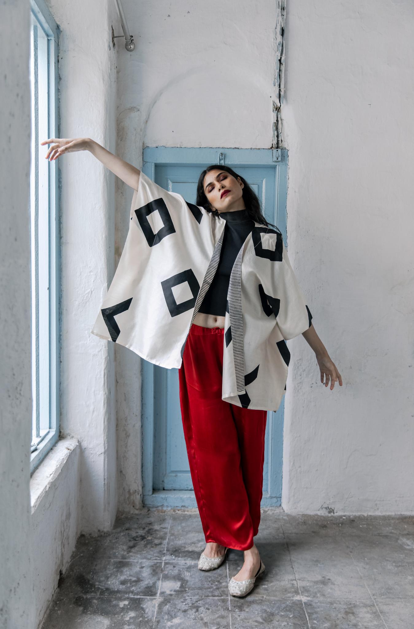 The 'Rhombus' Kimono - CiceroniKimonoAeshaane