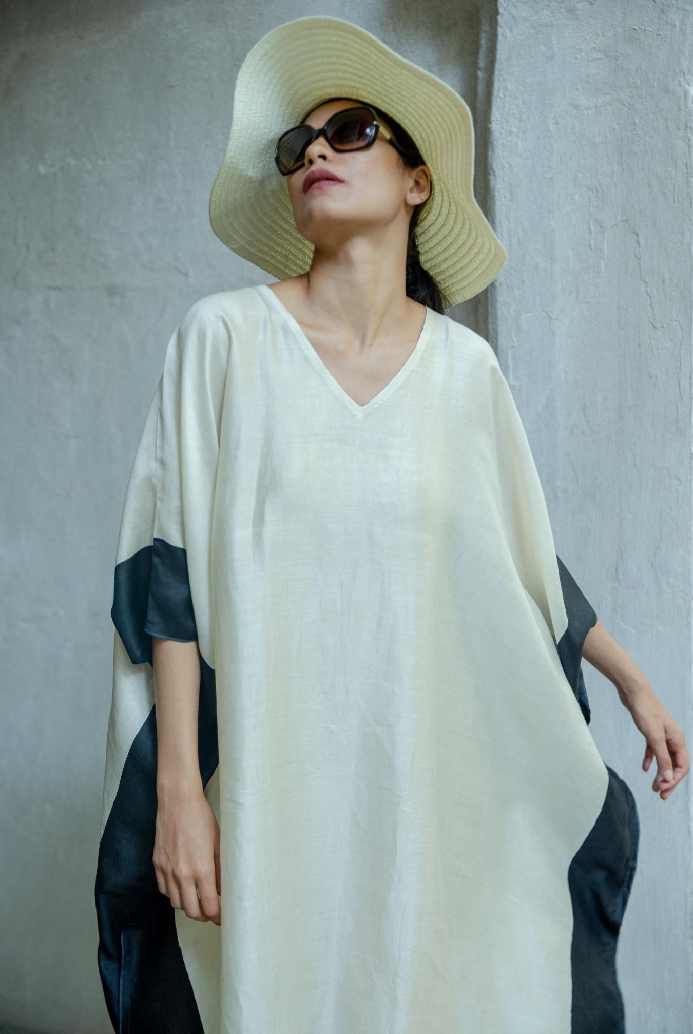 The 'Tile' Eri Peace Silk Kaftan - CiceroniKaftanAeshaane