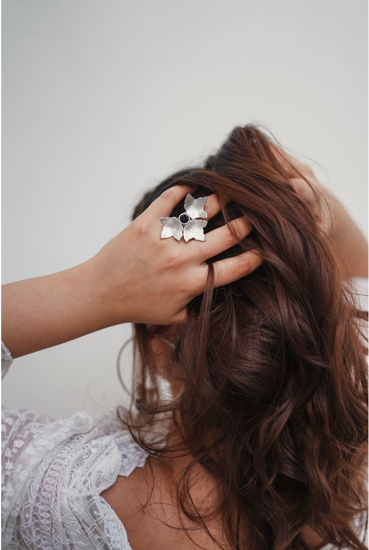 Three Petal Ring in Silver - CiceroniAarjavee