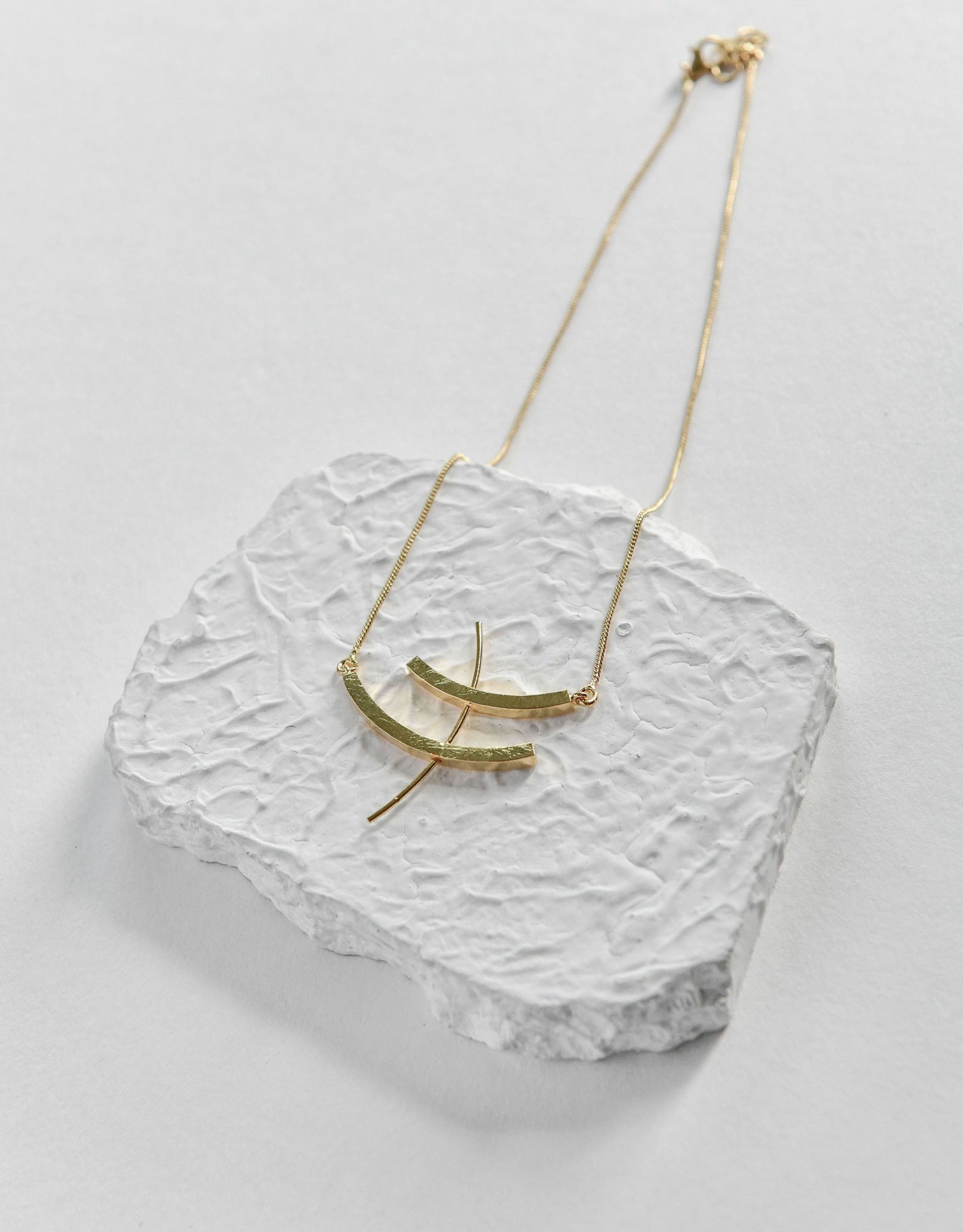 Tohu Charm Neckpiece - CiceroniDE'ANMA