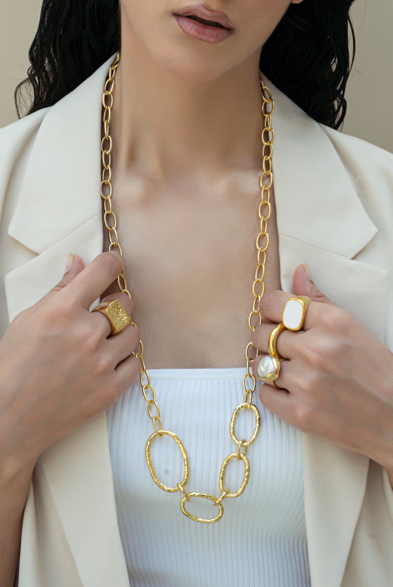 Trunk Long Neckpiece - CiceroniEquiivalence