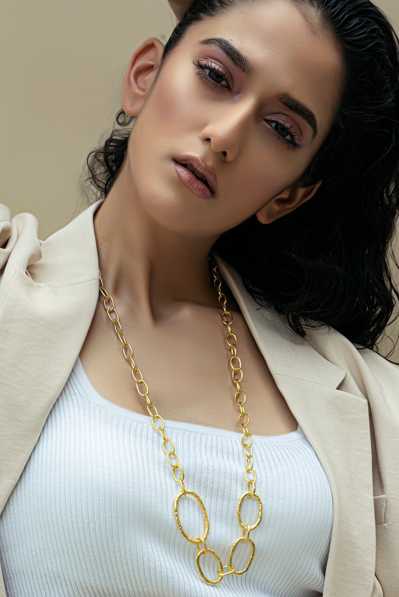 Trunk Long Neckpiece - CiceroniEquiivalence