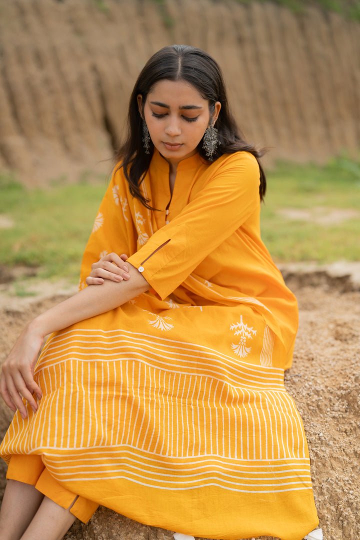 Turmeric Yellow Kurta Set - CiceroniKurta SetMaidaan