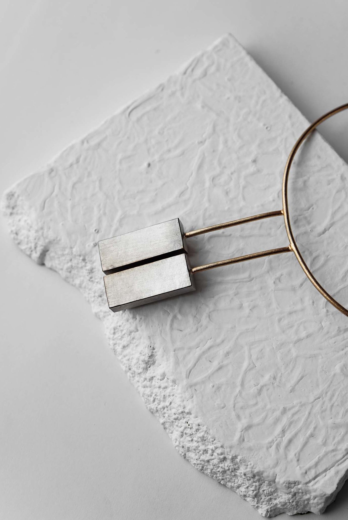 Twinning Tower Neckpiece - CiceroniDE'ANMA