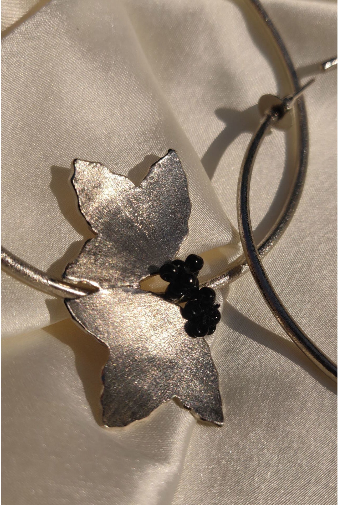 Two Petal Hoops in Silver - CiceroniAarjavee