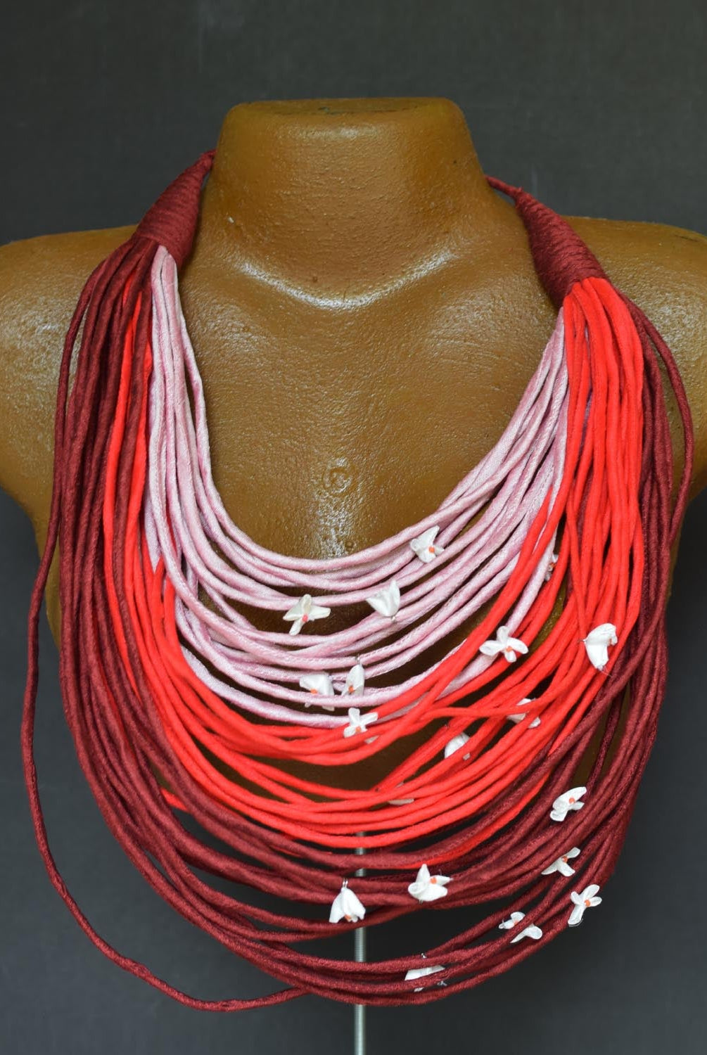 Vanya Neckpiece - CiceroniNeckpiecePaulami