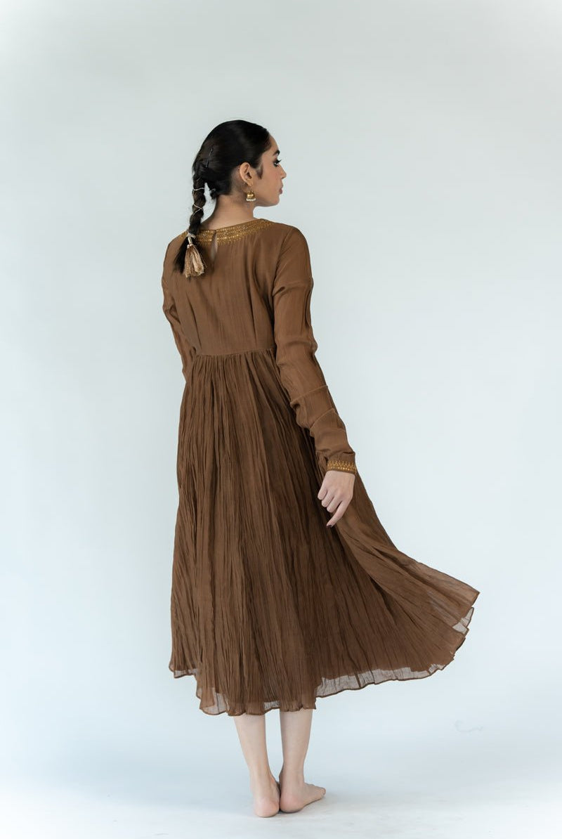 Viintage Brown Sajida Jama - CiceroniDressesNirjara