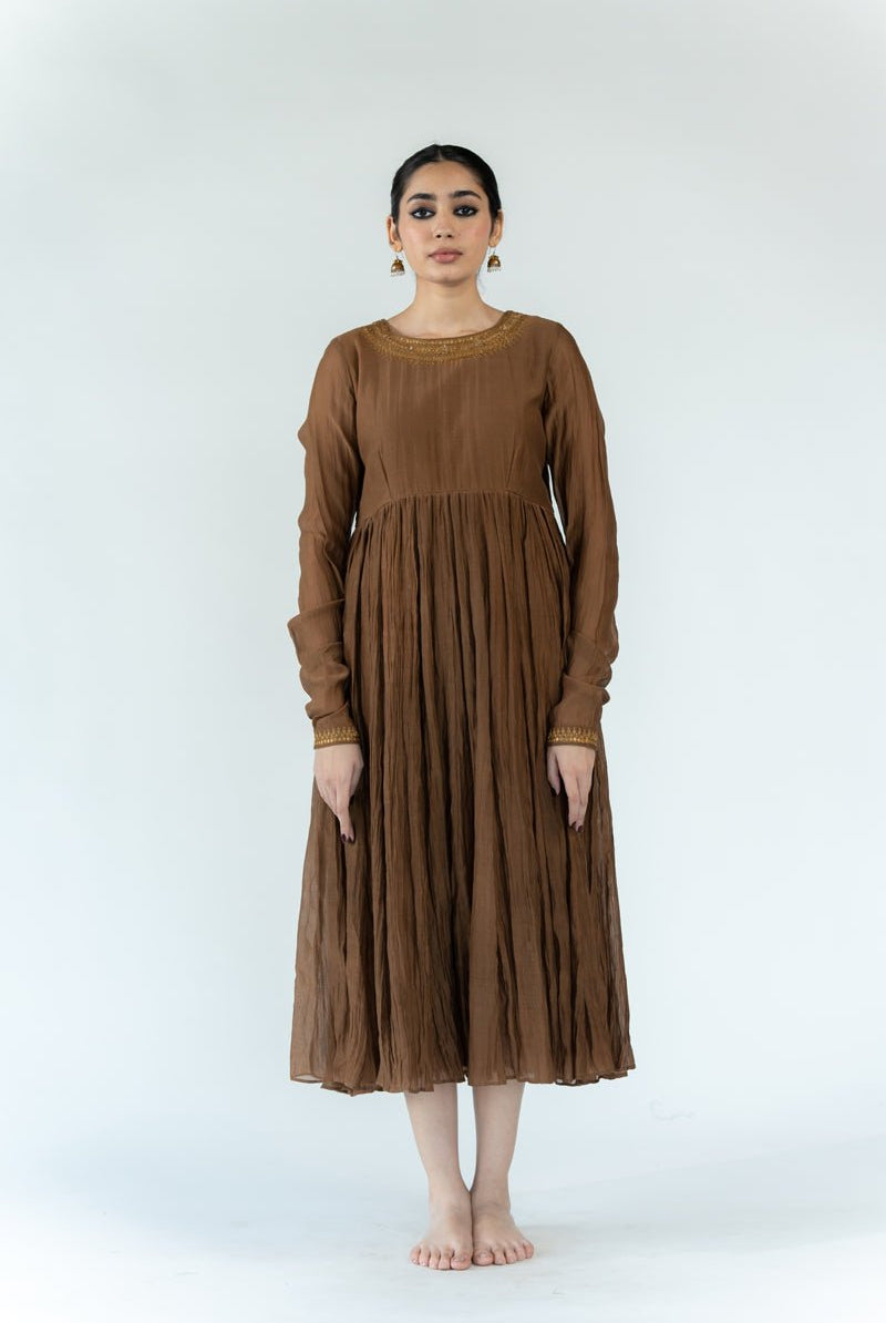 Viintage Brown Sajida Jama - CiceroniDressesNirjara