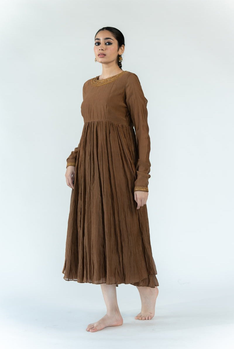 Viintage Brown Sajida Jama - CiceroniDressesNirjara