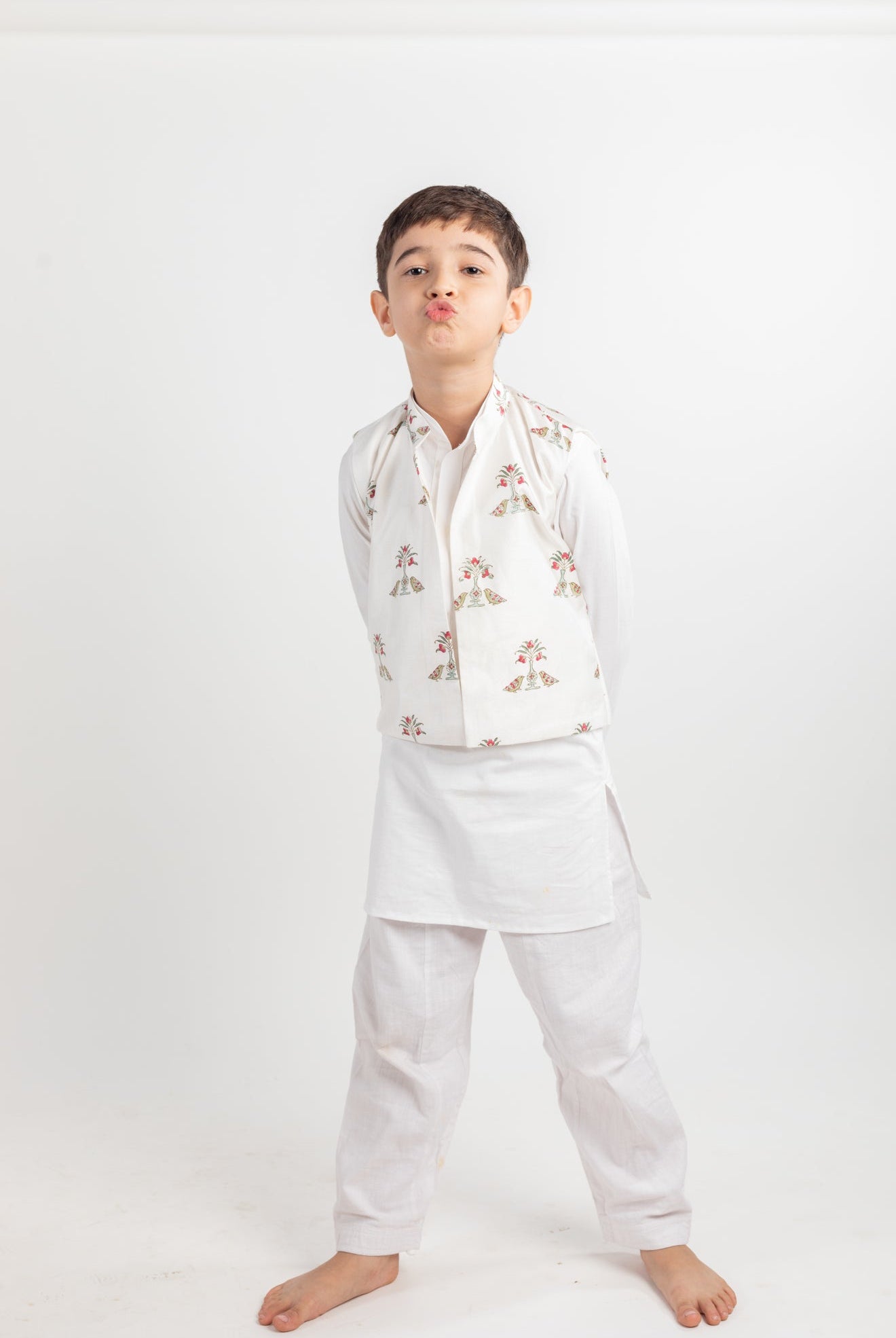 White Bird Kurta Jacket Set - CiceroniMr. Brat