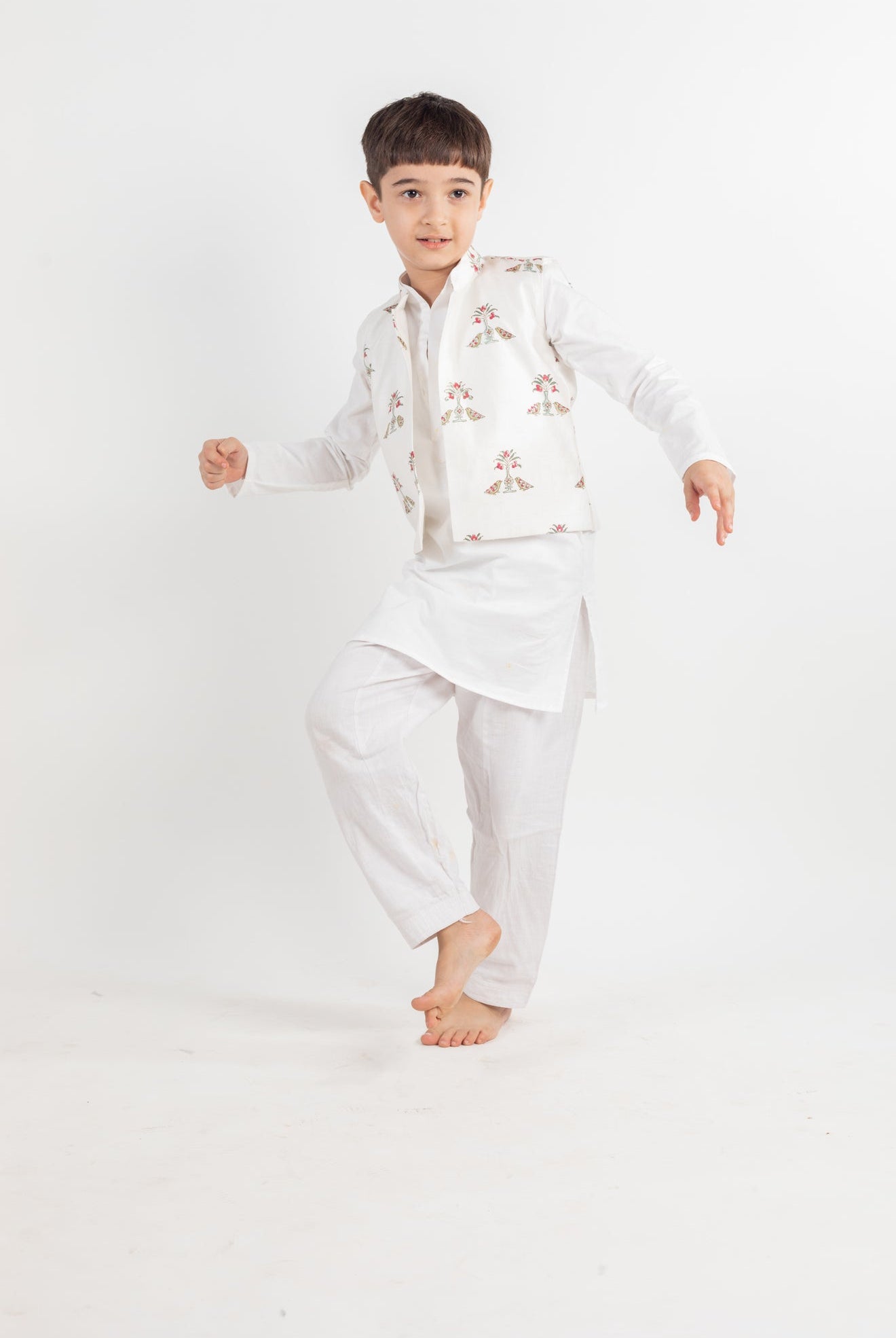 White Bird Kurta Jacket Set - CiceroniMr. Brat
