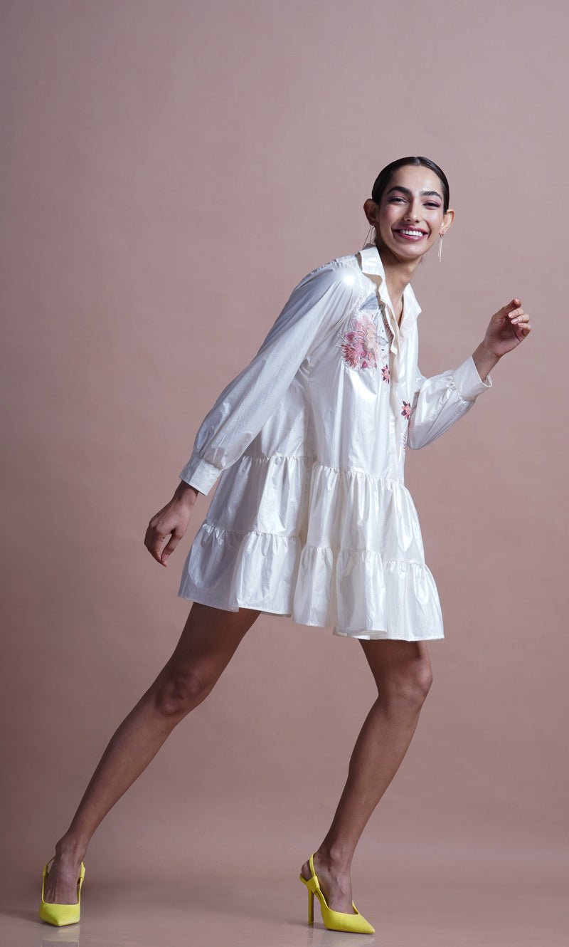 White Granadilla - CiceroniDressesEkastories