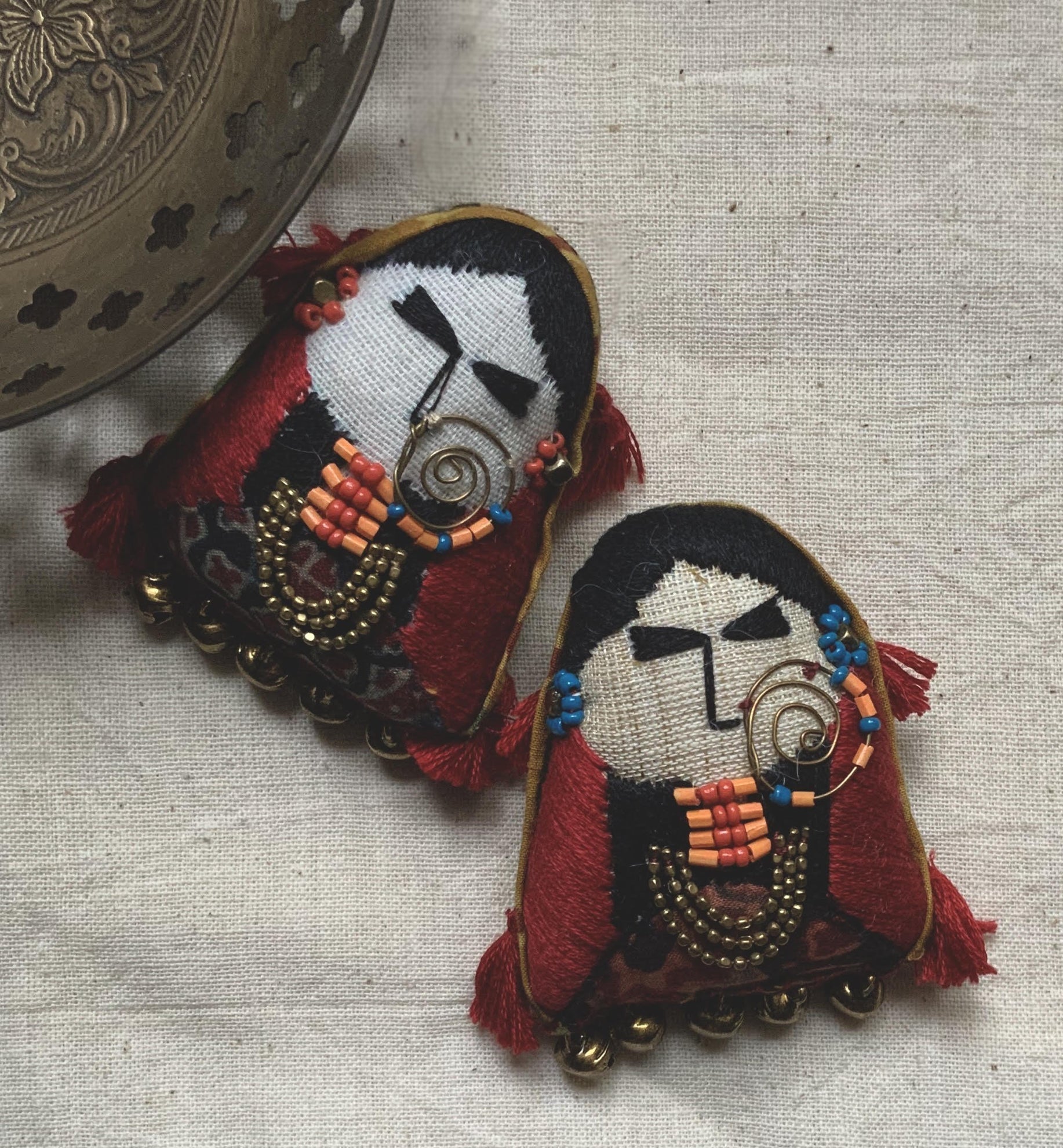 Woman of Kutch Brooch Pin - CiceroniD I T I