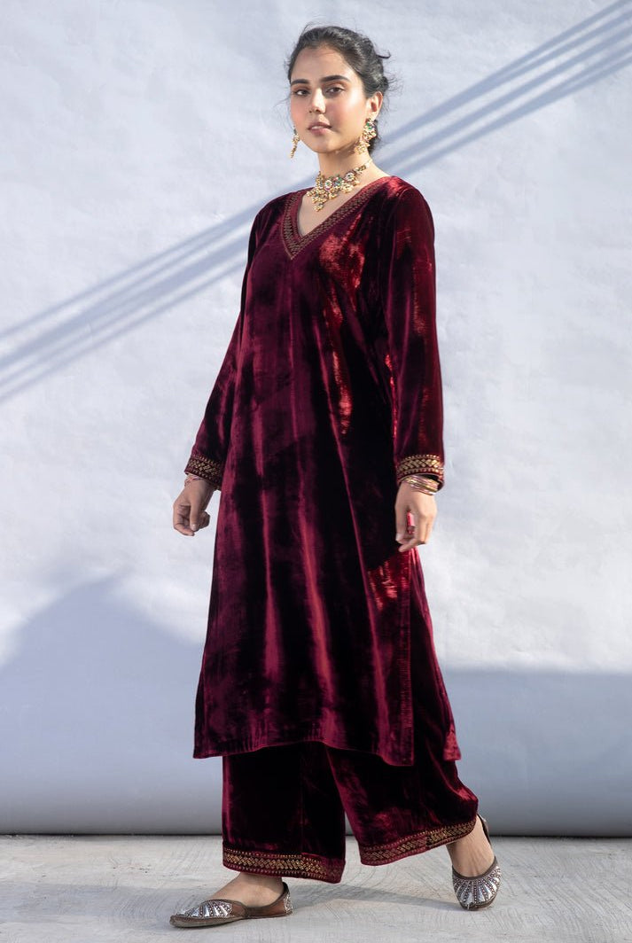 Yasmin Velvet Kurta Set of 3 - CiceroniKurta Set, Festive wearLabel Shreya Sharma