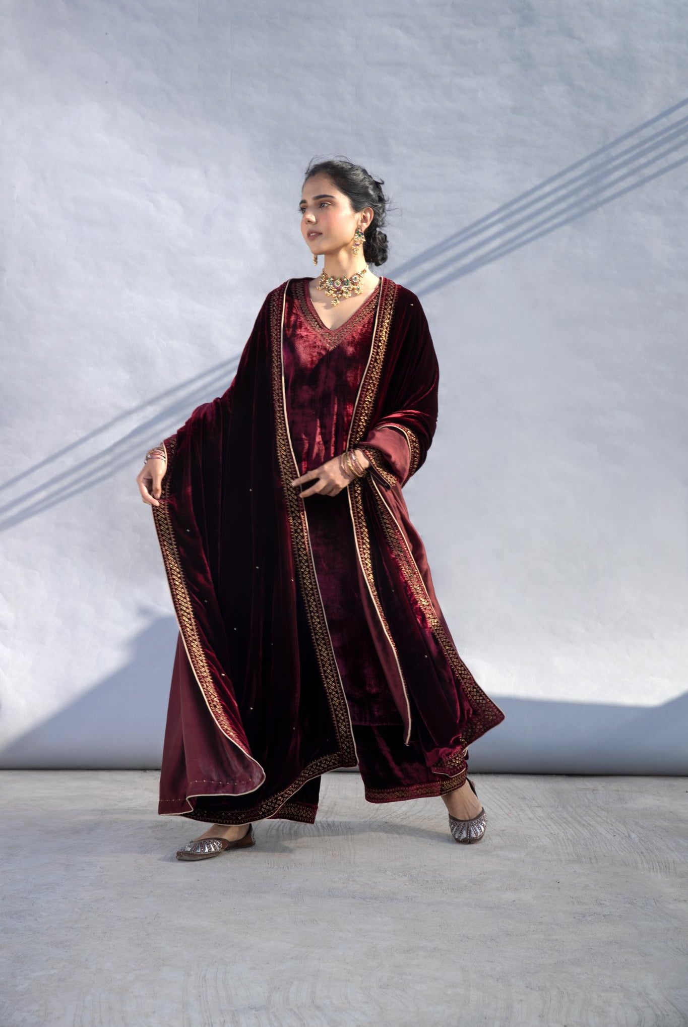 Yasmin Velvet Kurta Set of 3 - CiceroniKurta Set, Festive wearLabel Shreya Sharma
