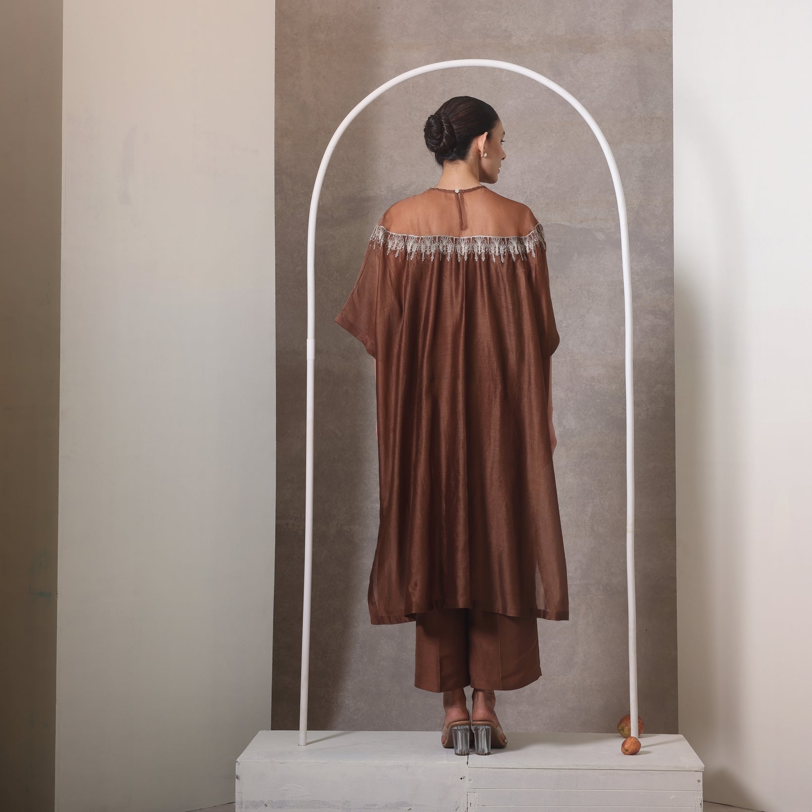 Aayaam Outfit - CiceroniCo - ord SetChokhi Chorri