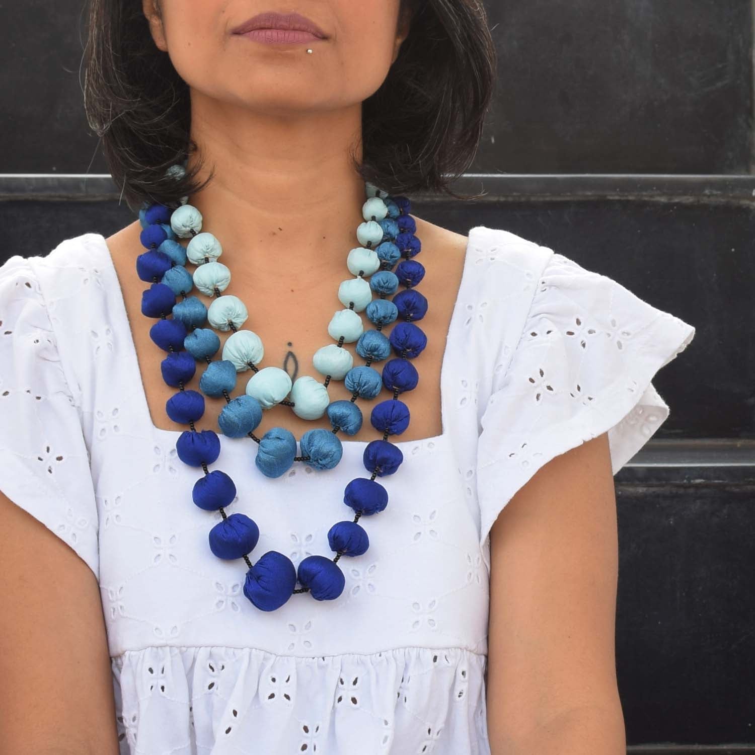 Aditi neckpiece - Blue - CiceroniNecklacePaulami