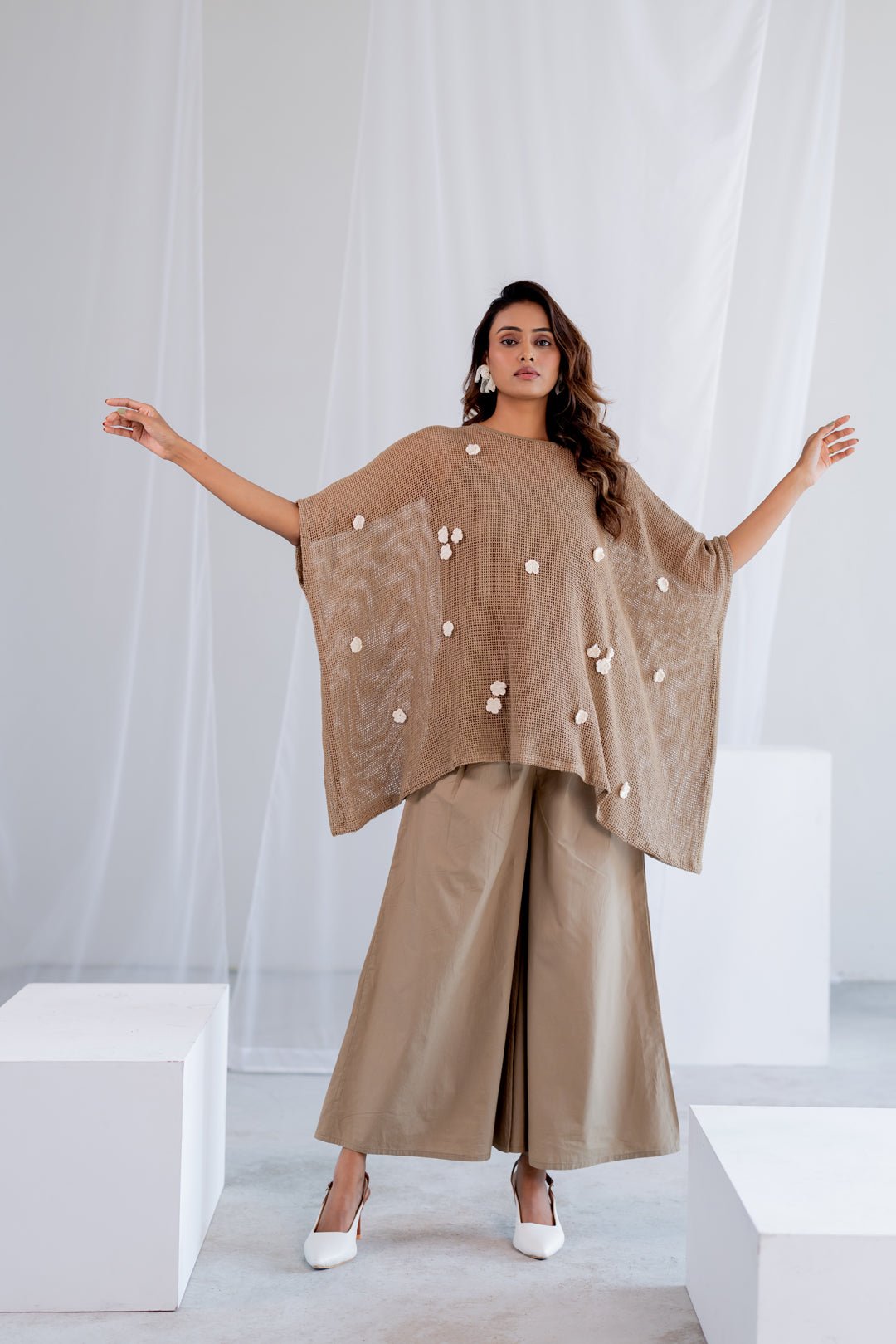 Almond Mesh Kaftan - CiceroniTopsSilai Studio