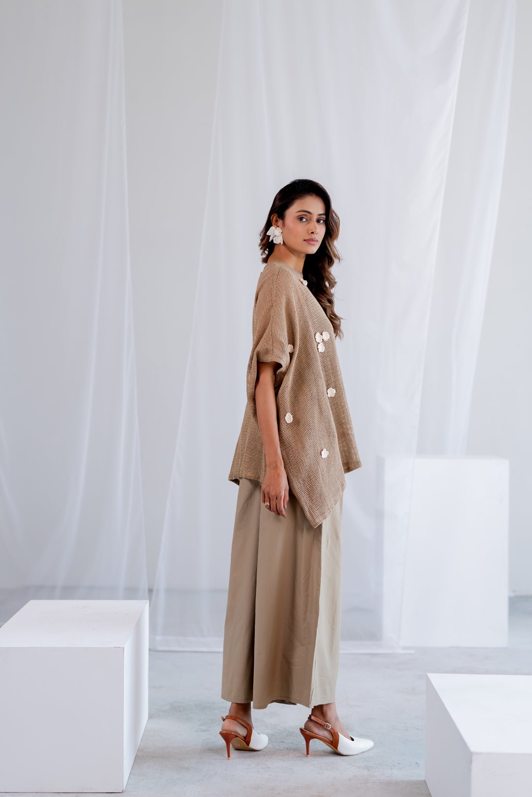 Almond Mesh Kaftan - CiceroniTopsSilai Studio