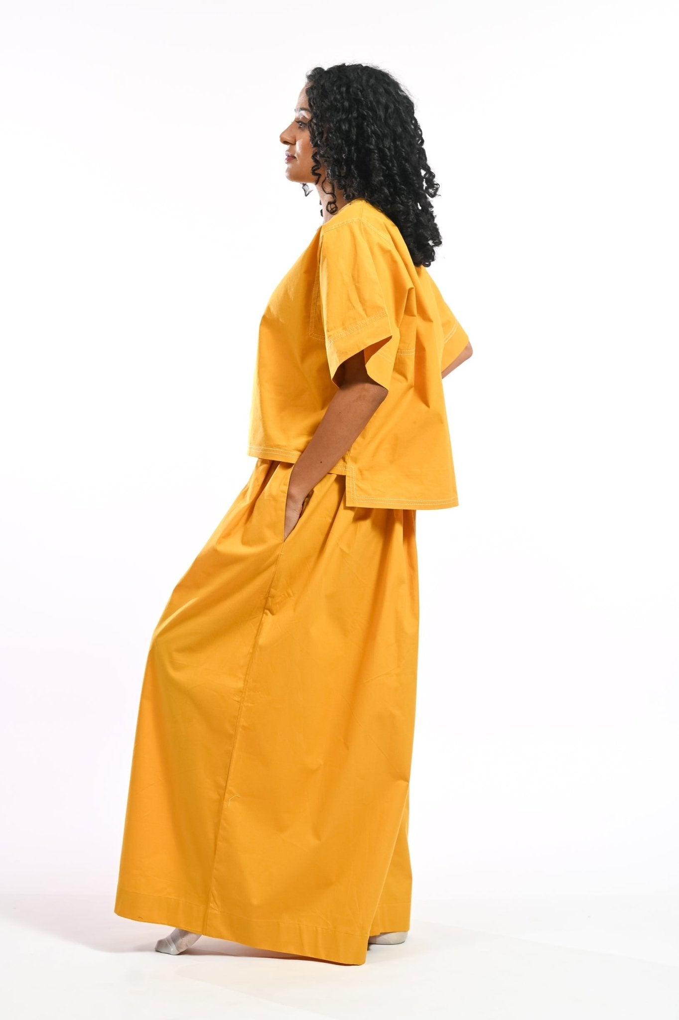 Amarelo Comfort Set - CiceroniCo - ord SetPrachi Kamat