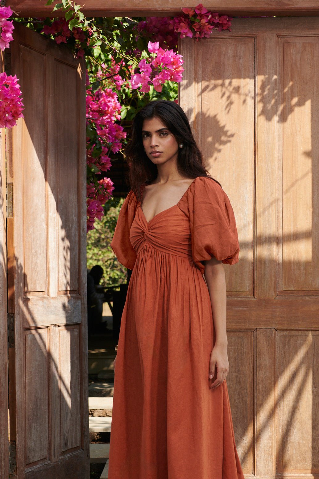 Amber Co - Linen Front Twist Dress - CiceroniDressesSaphed