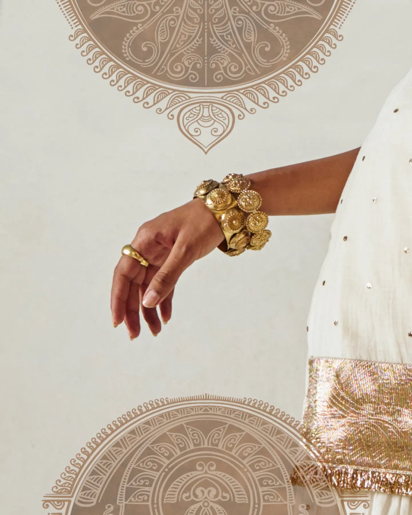 Anki Bunki Aditi – Bhavya - Gold Brass Bracelet - CiceroniBraceletAnki Bunki