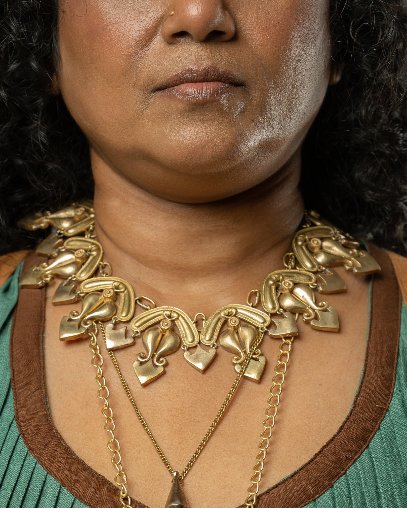 Anki Bunki Aditi – Shehed- Gold Brass Necklace Set - CiceroniNecklace SetAnki Bunki