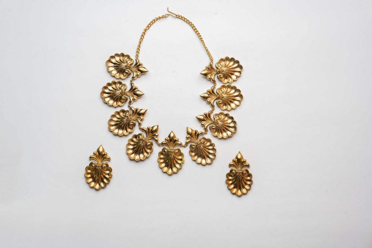 Anki Bunki Aditi – Tarashi- Gold Brass Necklace Set - CiceroniNecklace SetAnki Bunki