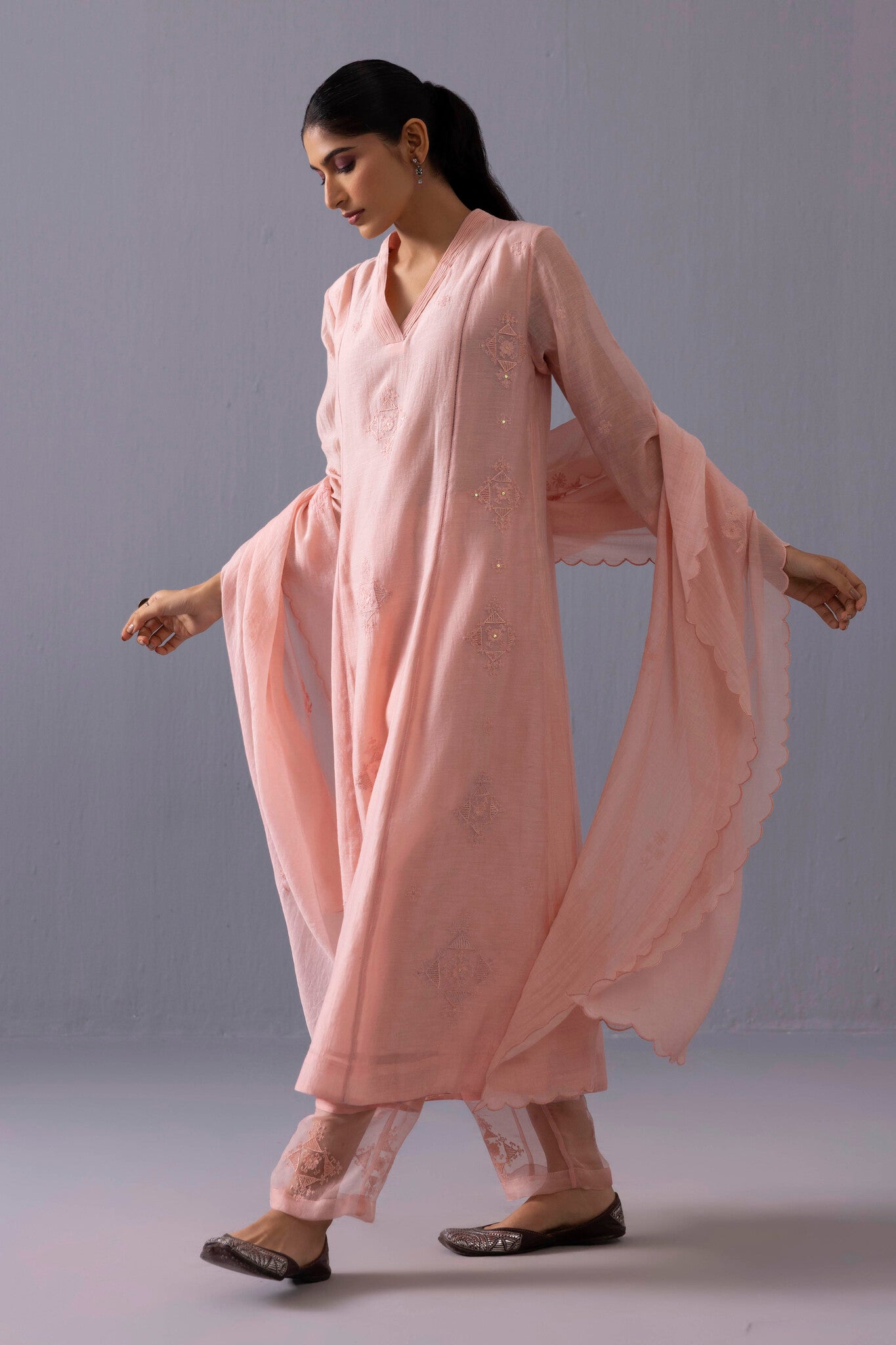 Ankita Kurta Set - Powder Pink - CiceroniKurta SetsLabel Shreya Sharma
