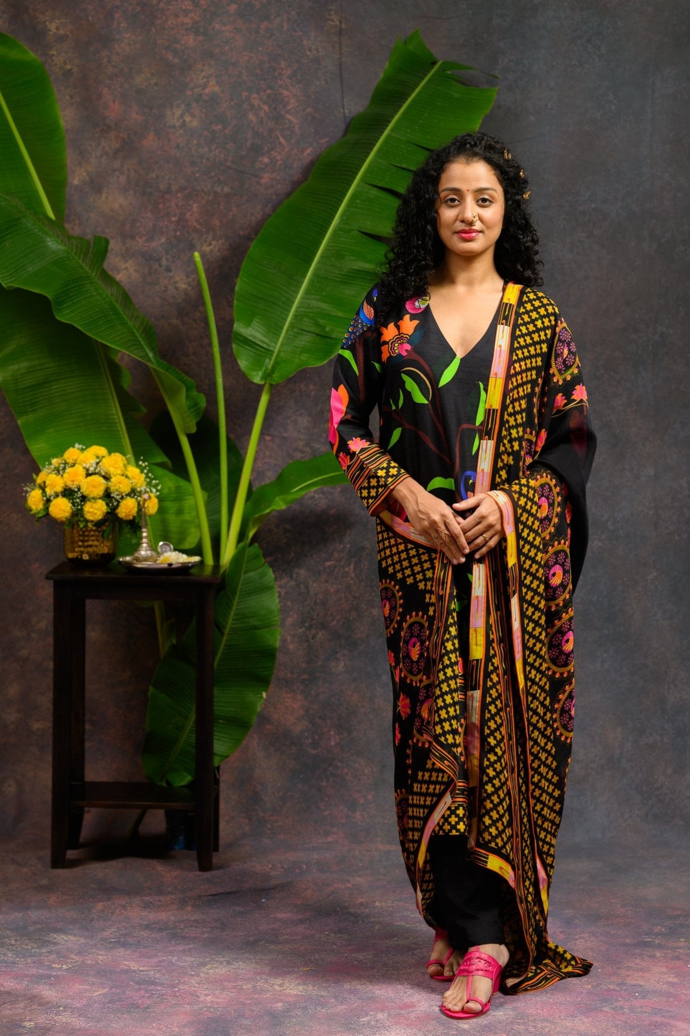 Asawali Black Kurta Set - CiceroniKurta SetsPrachi Kamat