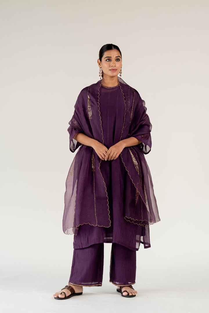 Aubergine Caftan Kurta Set with Shama Odhani - CiceroniKurta Set, Festive WearNirjara