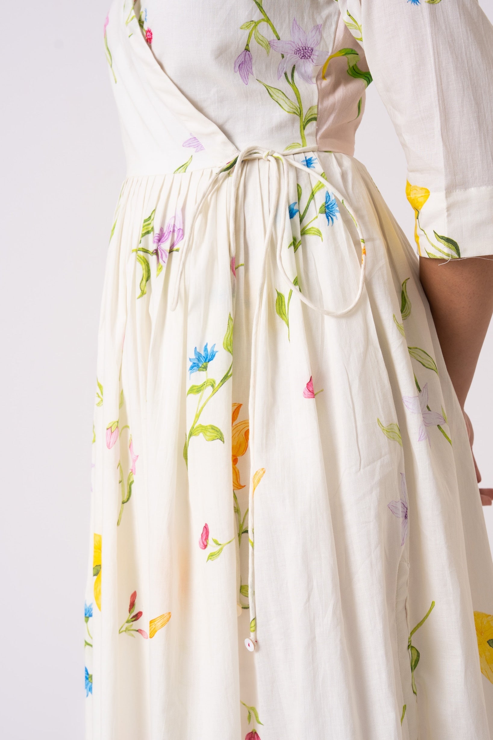 Aura Dress - Off-white - CiceroniDressesThe Kaatn Trail