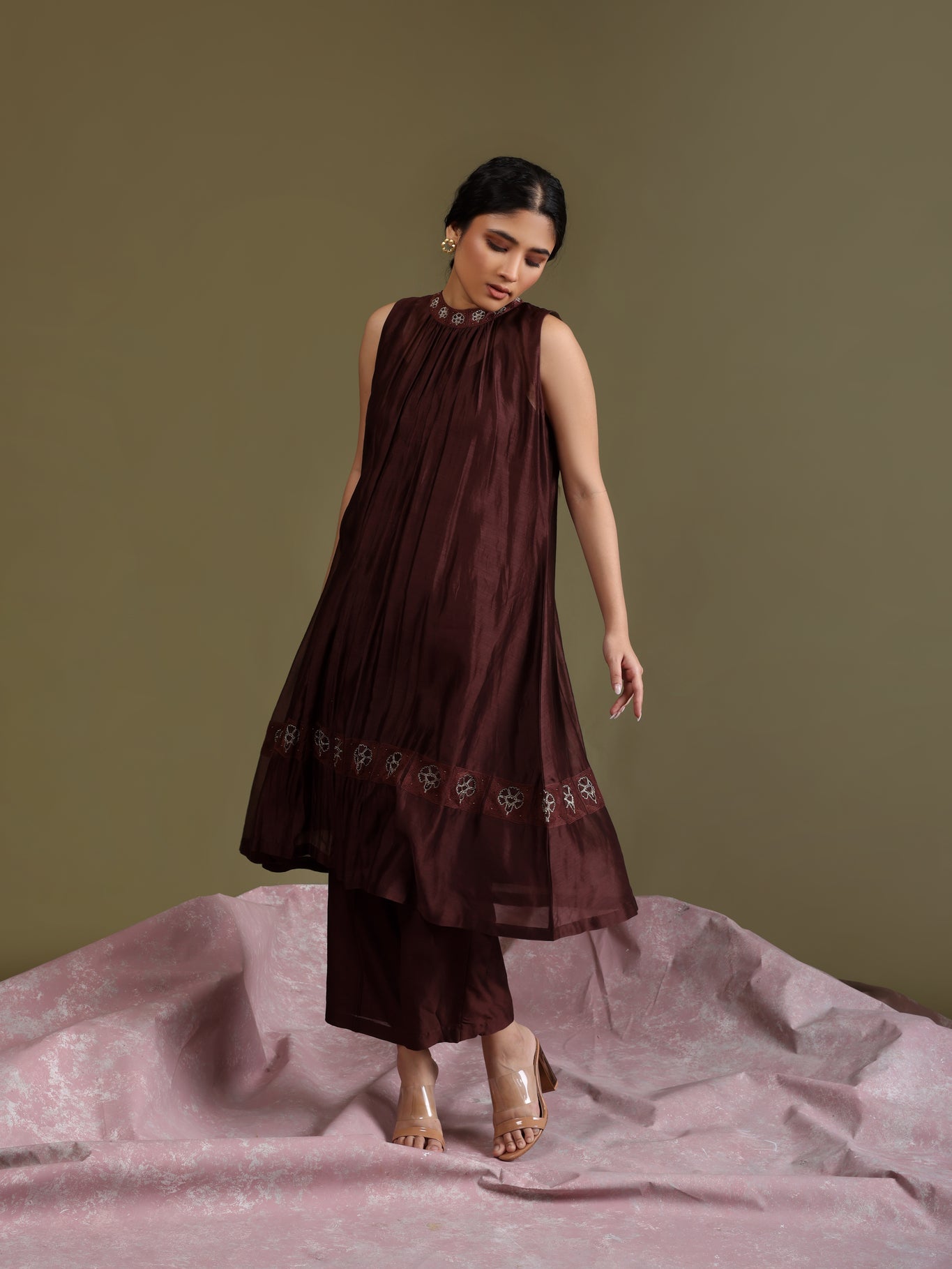 Avira Outfit - CiceroniKurta Set, Festive WearChokhi Chorri