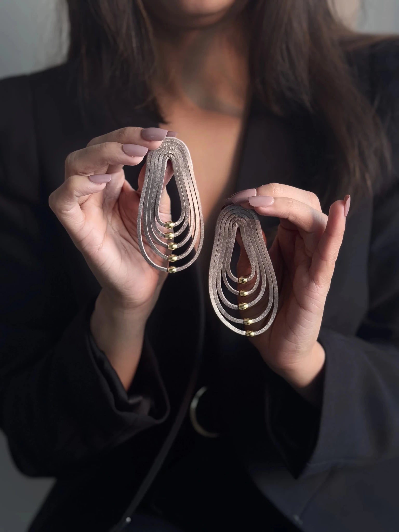 Avo Earrings - CiceroniEarringsNoupelle