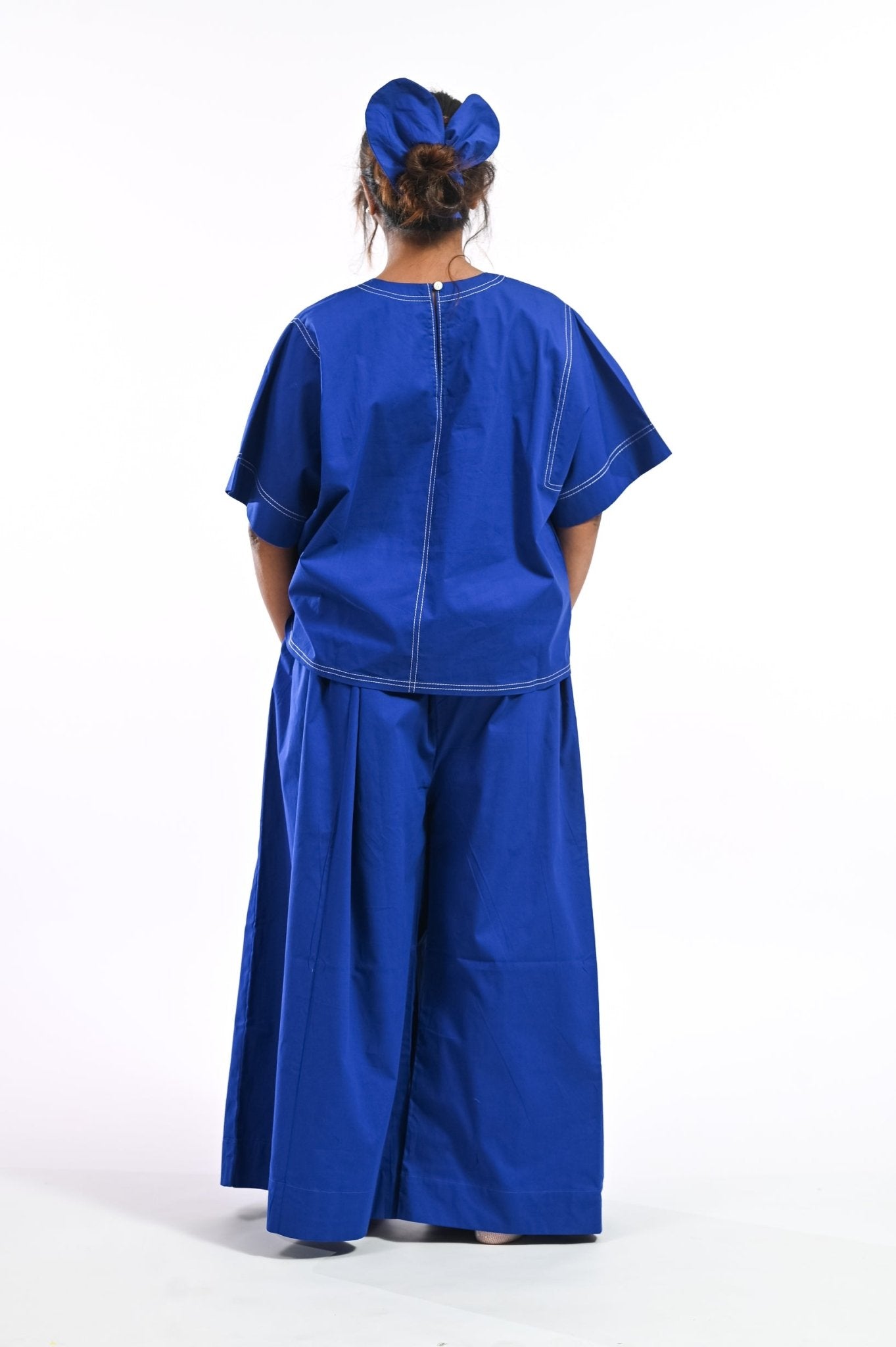 Azul Comfort Set - CiceroniCo - ord SetPrachi Kamat