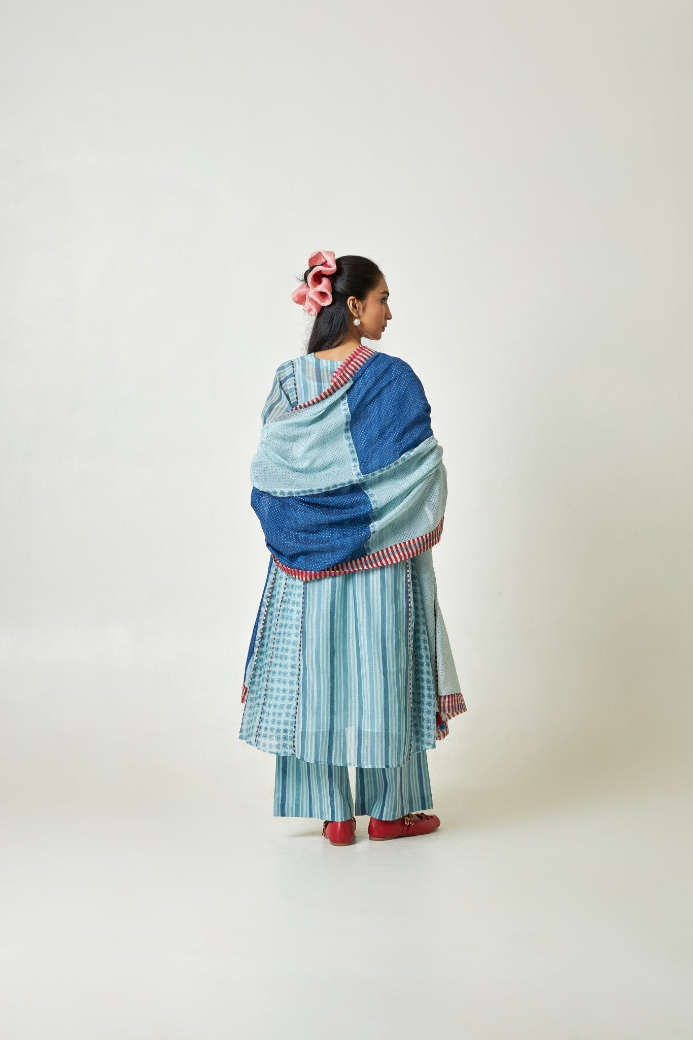 Azure Drift Block printed Kurta Set with Dupatta - CiceroniKurta SetPants and Pajamas