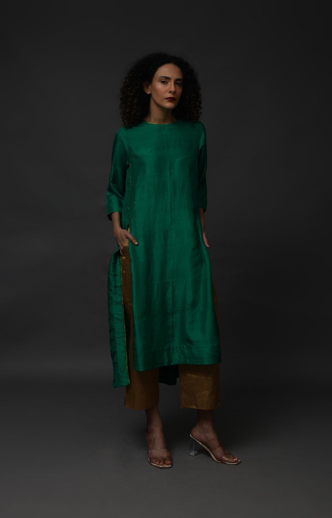 Back Gather Mulberry Silk Kurta Set with Striped Tissue Dupatta (Set of 3) - Emerald - CiceroniKurta Set, Festive WearHiranya