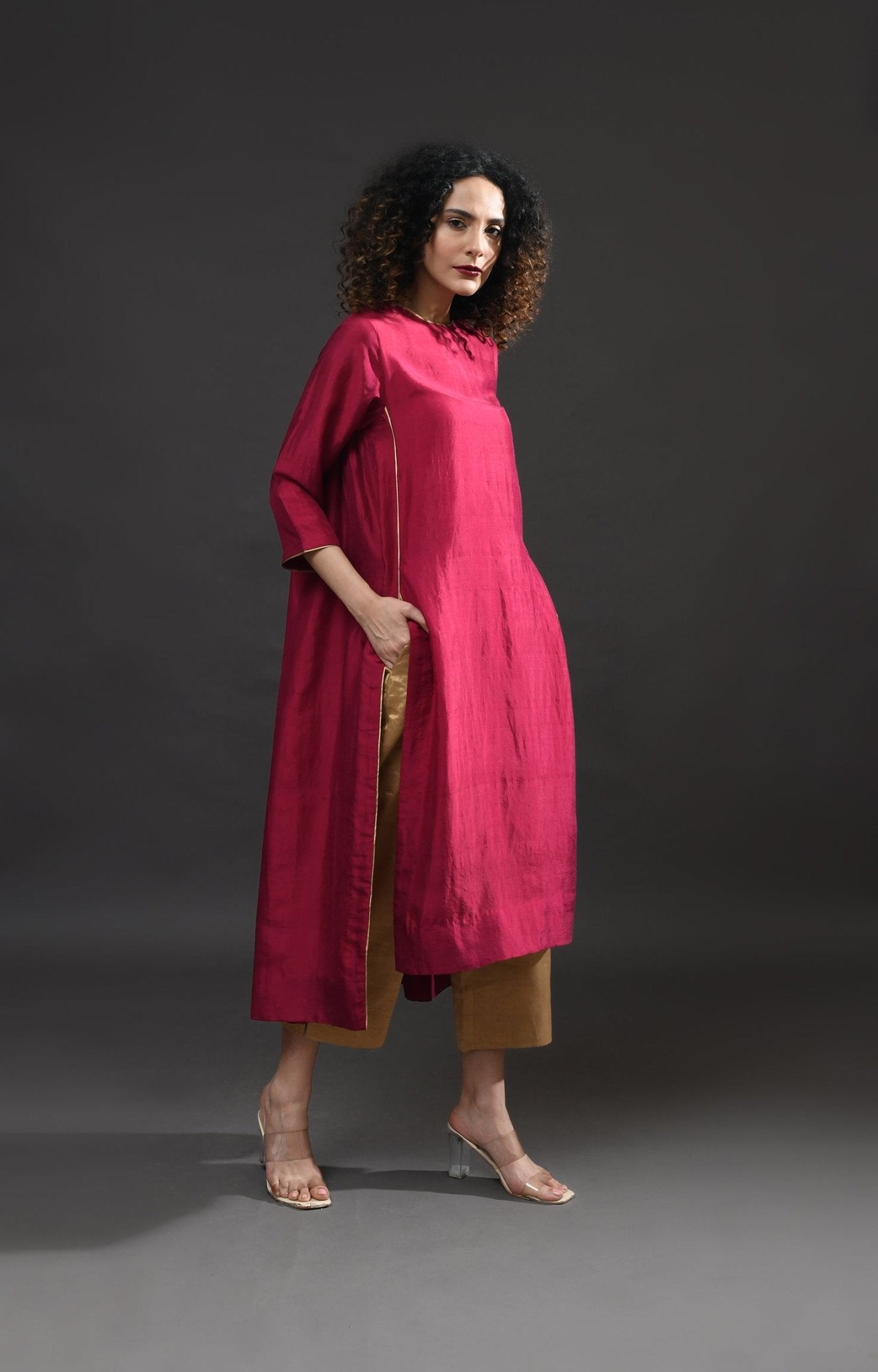 Back Gather Mulberry Silk Kurta Set with Striped Tissue Dupatta (Set of 3) - Wine - CiceroniKurta Set, Festive WearHiranya