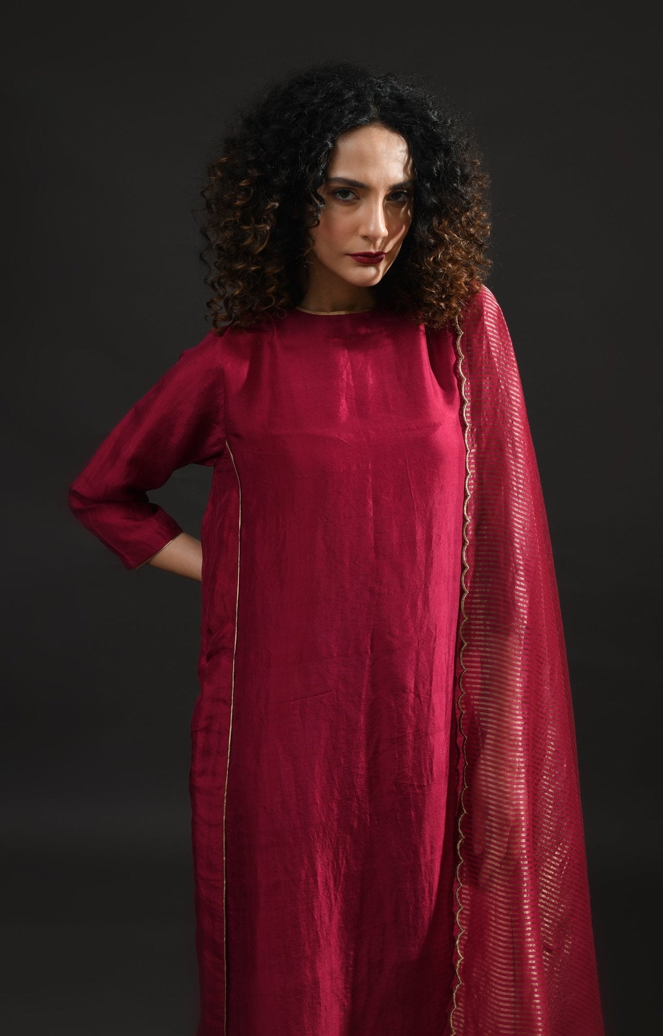Back Gather Mulberry Silk Kurta Set with Striped Tissue Dupatta (Set of 3) - Wine - CiceroniKurta Set, Festive WearHiranya