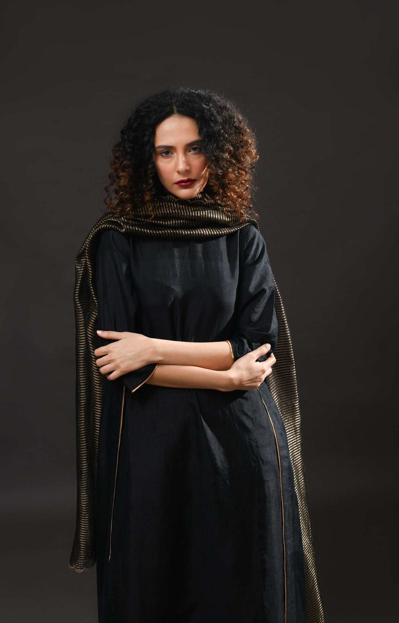 Back Gather Mulberry Silk Kurta Set with Striped Tissue Dupatta (Set of 3) - CiceroniKurta Set, Festive WearHiranya