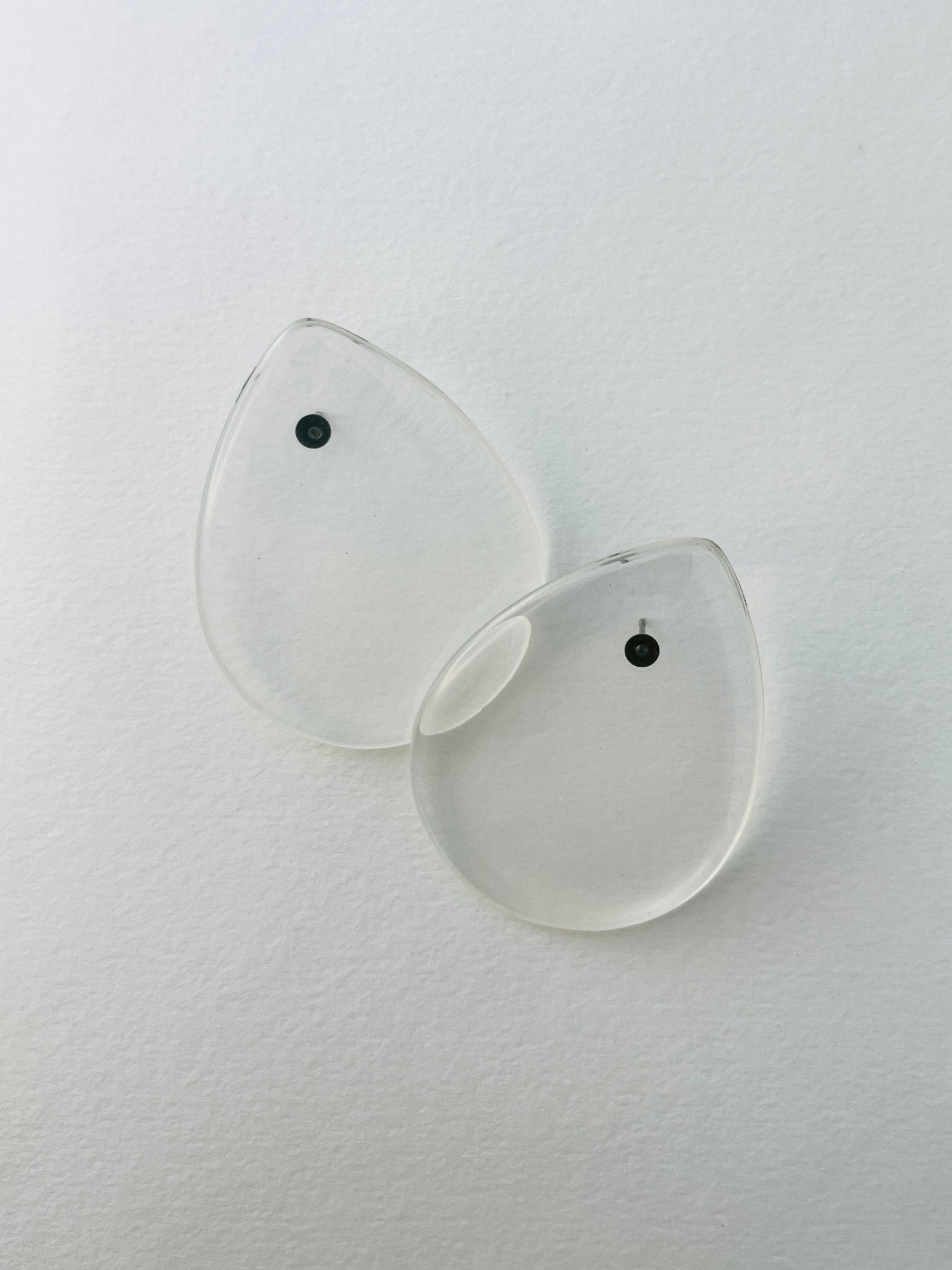 Back to the 60's - Drop - Transparent - CiceroniEarringsShivani Vaishnavi